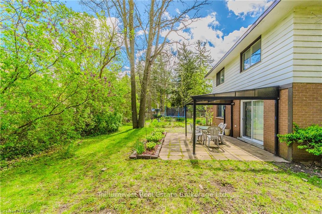 Photo 40 of 306 Edinburgh Road S, Guelph, Dovercliffe Park/Old University — HOMEH