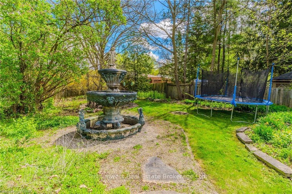 Photo 44 of 306 Edinburgh Road S, Guelph, Dovercliffe Park/Old University — HOMEH