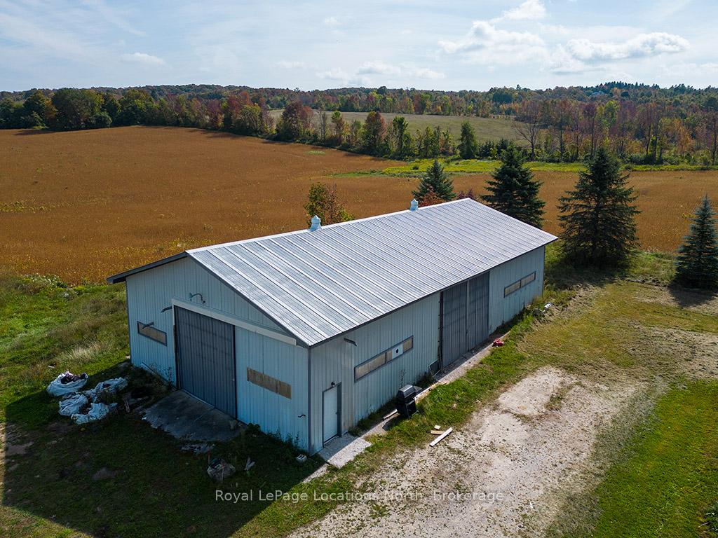 Photo 3 of 415750 10th Line, Blue Mountains — HOMEH