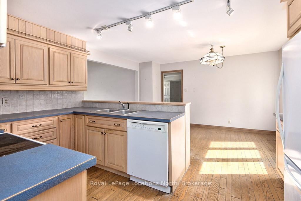 Photo 20 of 415750 10th Line, Blue Mountains — HOMEH