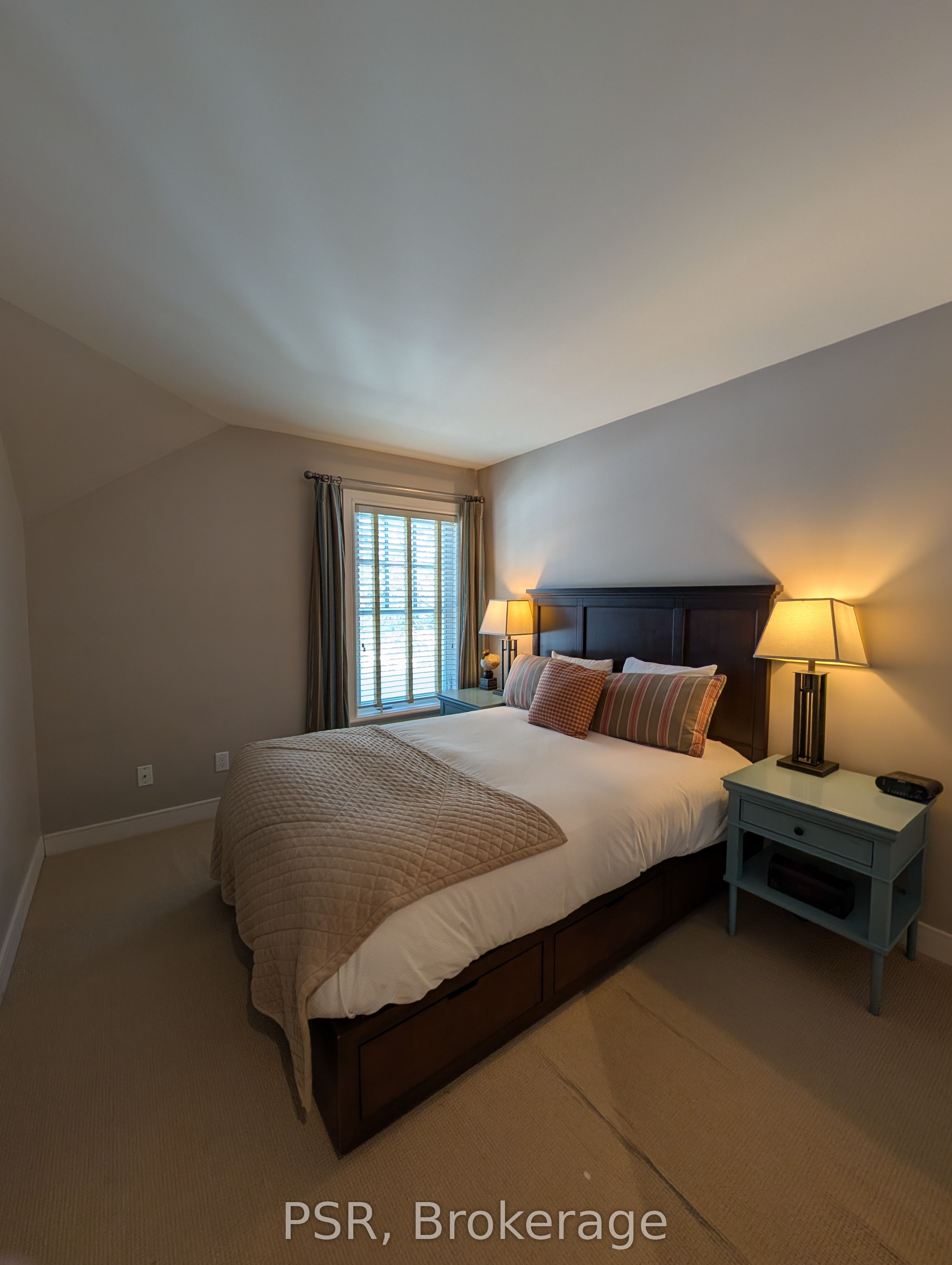 Photo 40 of Unit 14, 304 Emerald Hill, Seguin — HOMEH