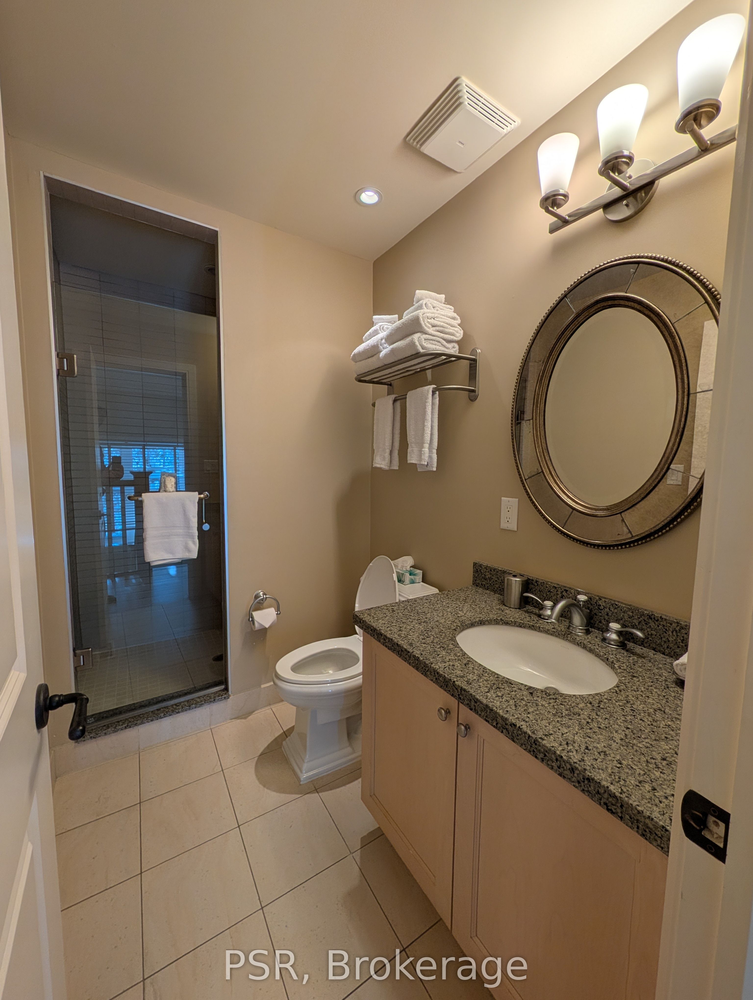Photo 37 of Unit 14, 304 Emerald Hill, Seguin — HOMEH