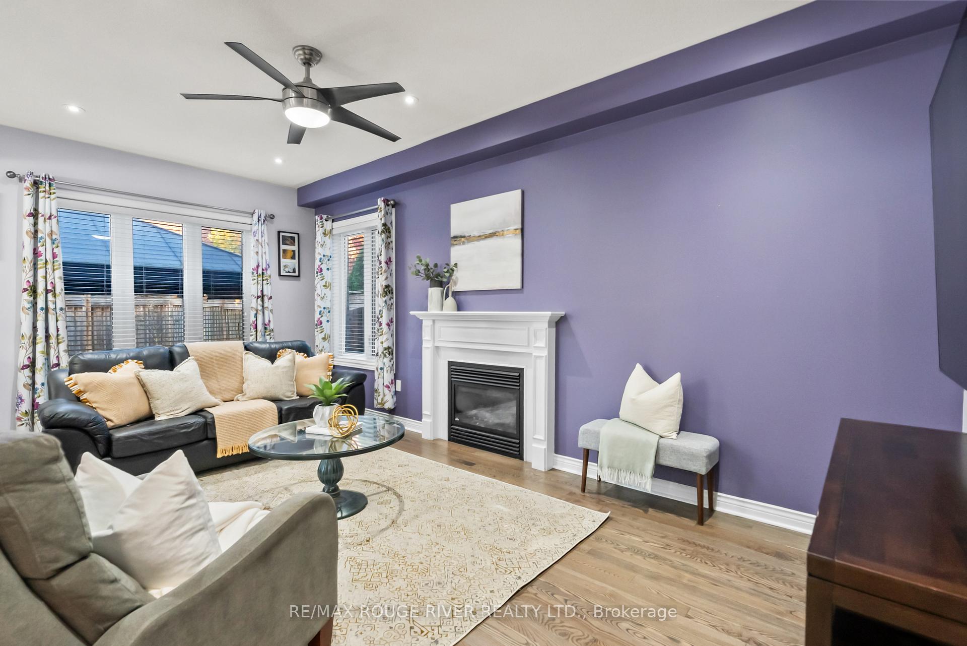 Photo 11 of 908 Black Cherry Drive, Oshawa, Taunton — HOMEH