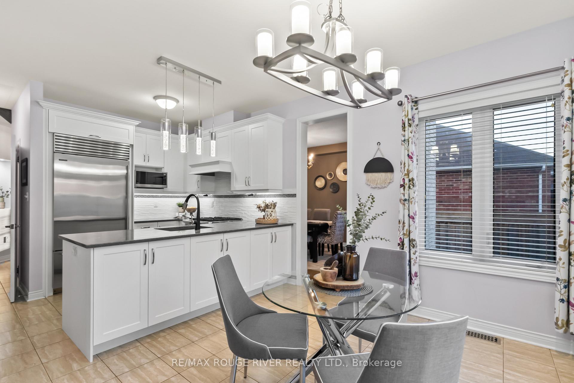 Photo 15 of 908 Black Cherry Drive, Oshawa, Taunton — HOMEH
