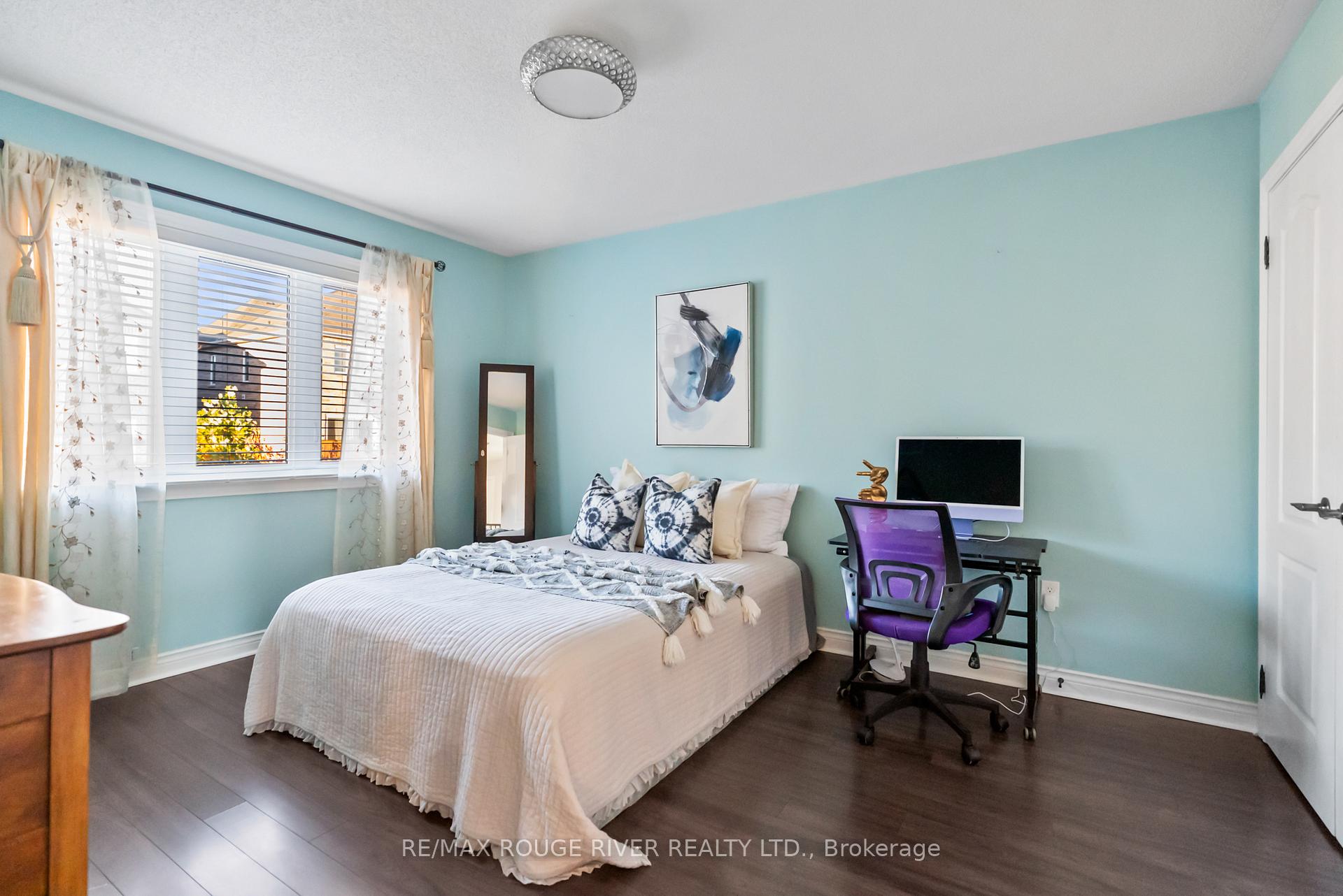 Photo 22 of 908 Black Cherry Drive, Oshawa, Taunton — HOMEH