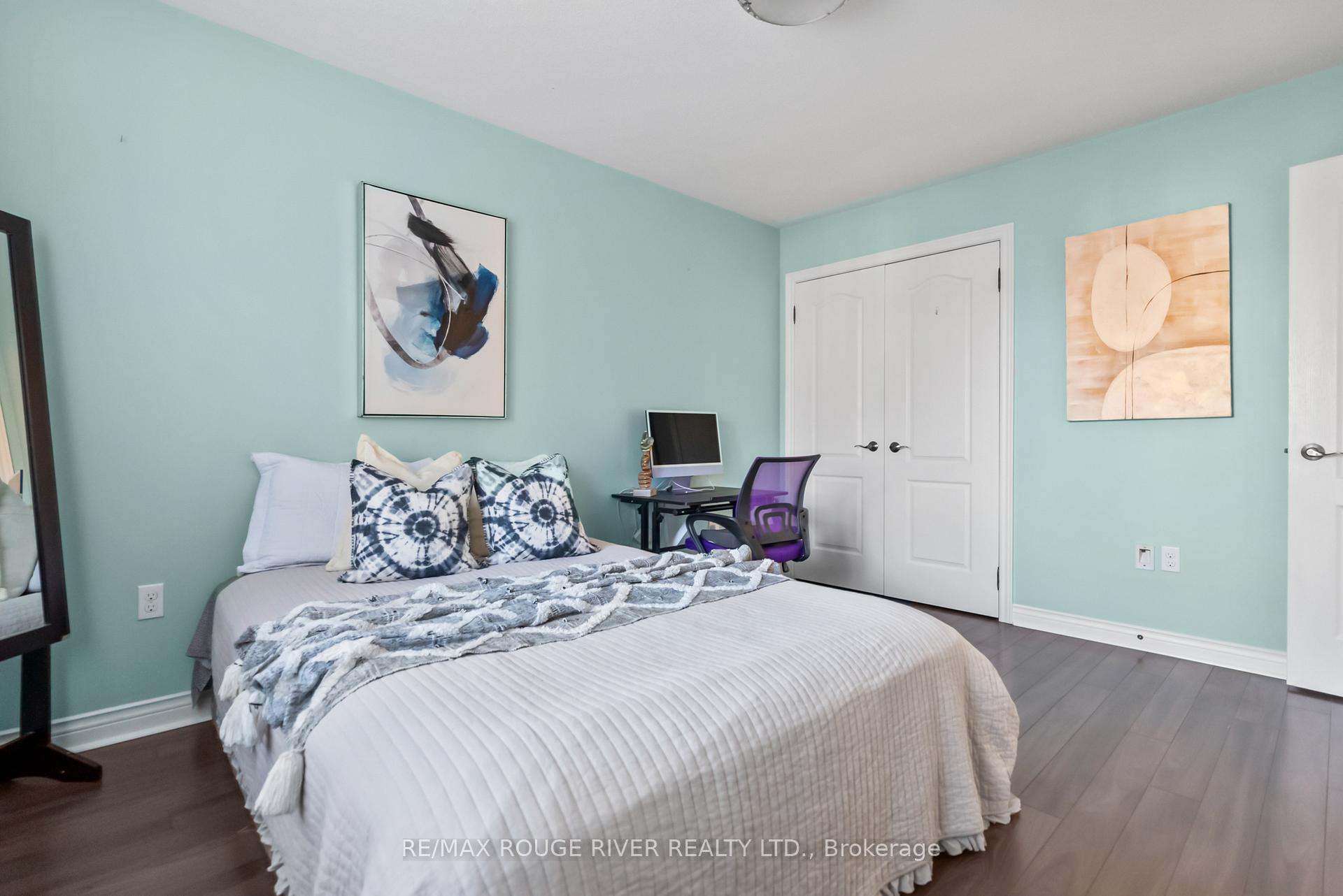 Photo 23 of 908 Black Cherry Drive, Oshawa, Taunton — HOMEH