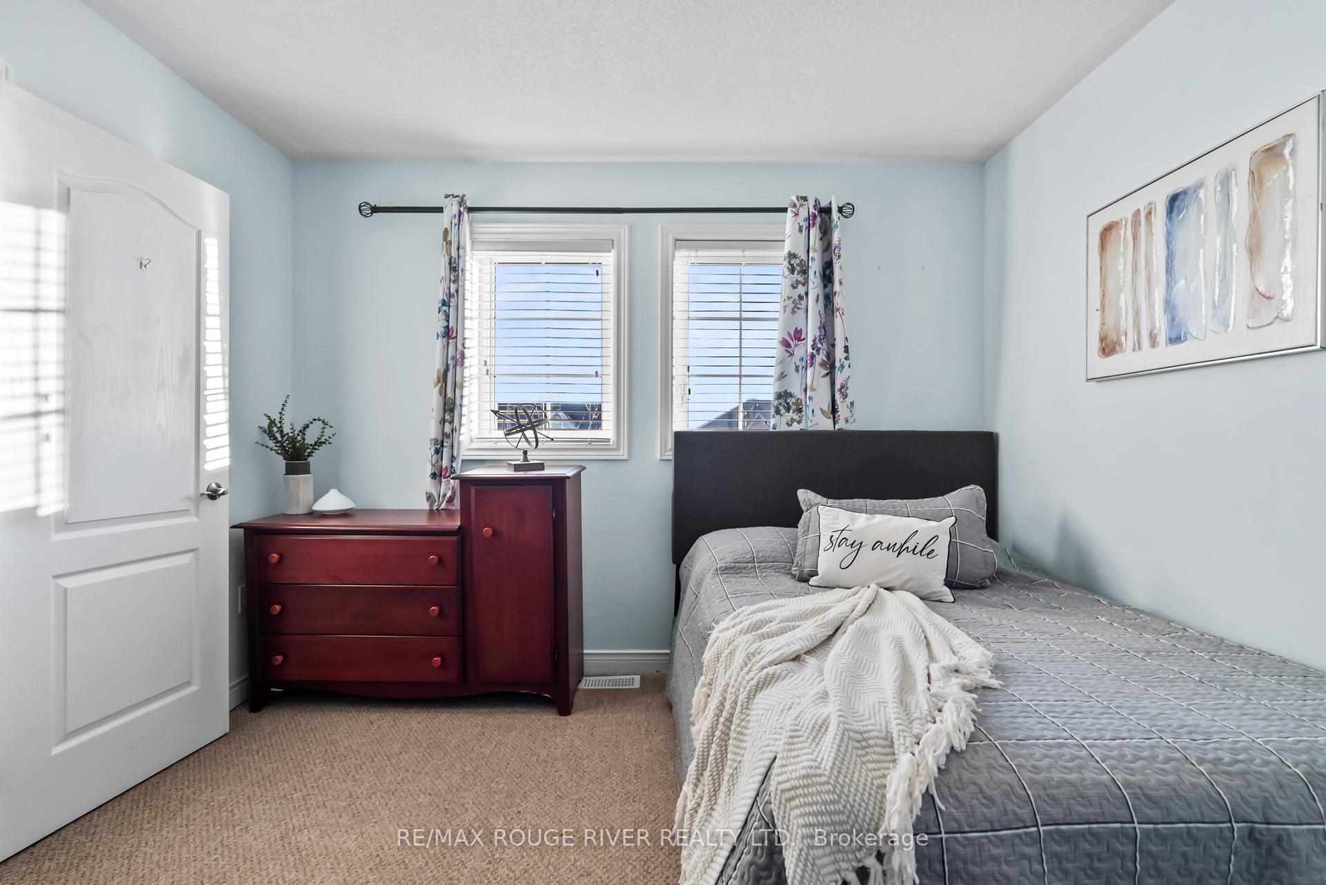 Photo 27 of 908 Black Cherry Drive, Oshawa, Taunton — HOMEH