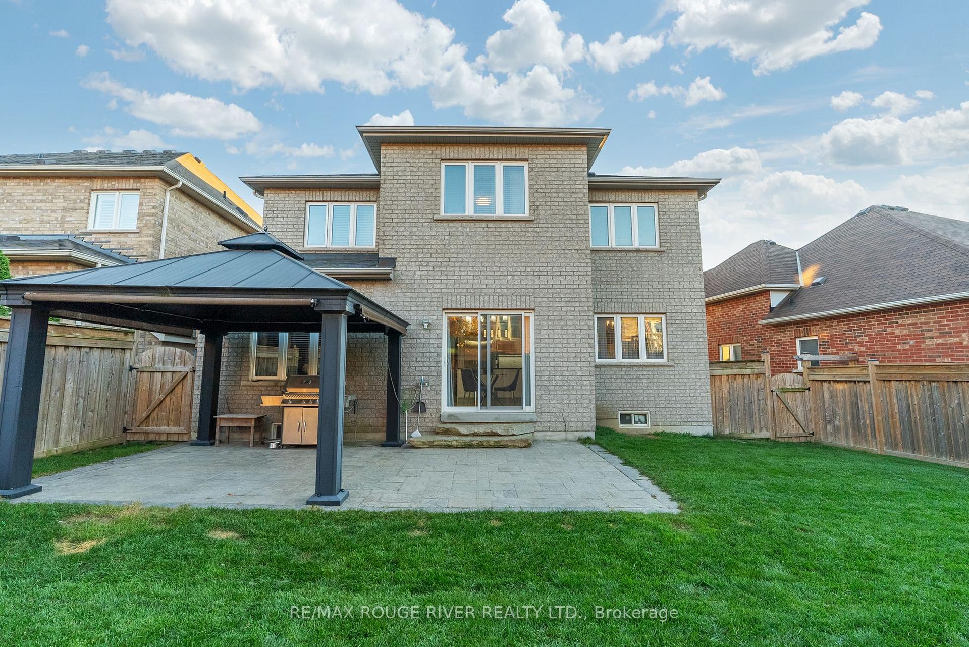 Photo 39 of 908 Black Cherry Drive, Oshawa, Taunton — HOMEH