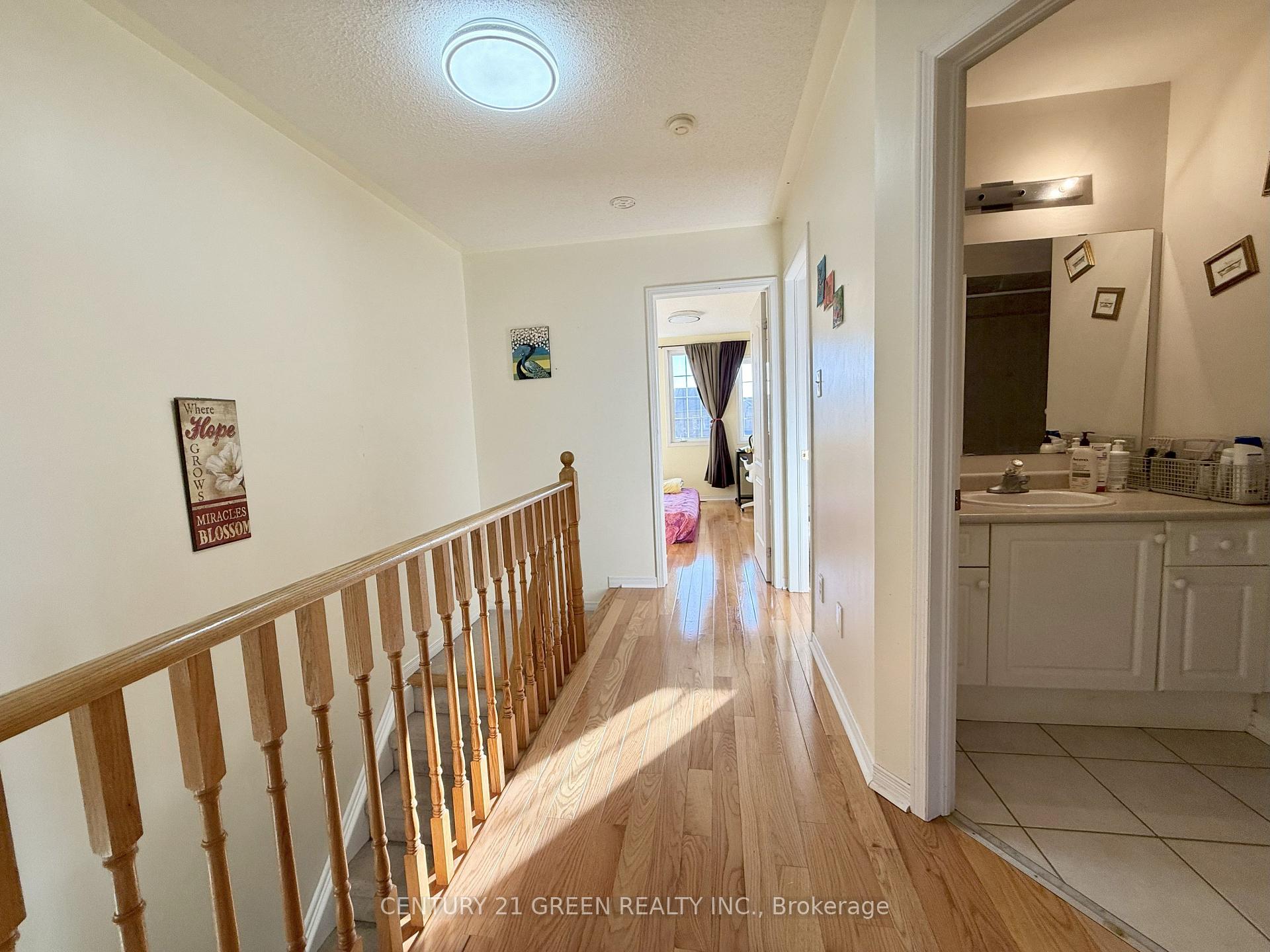 Photo 24 of 15 Arabia Gate, Brampton, Sandringham-Wellington — HOMEH