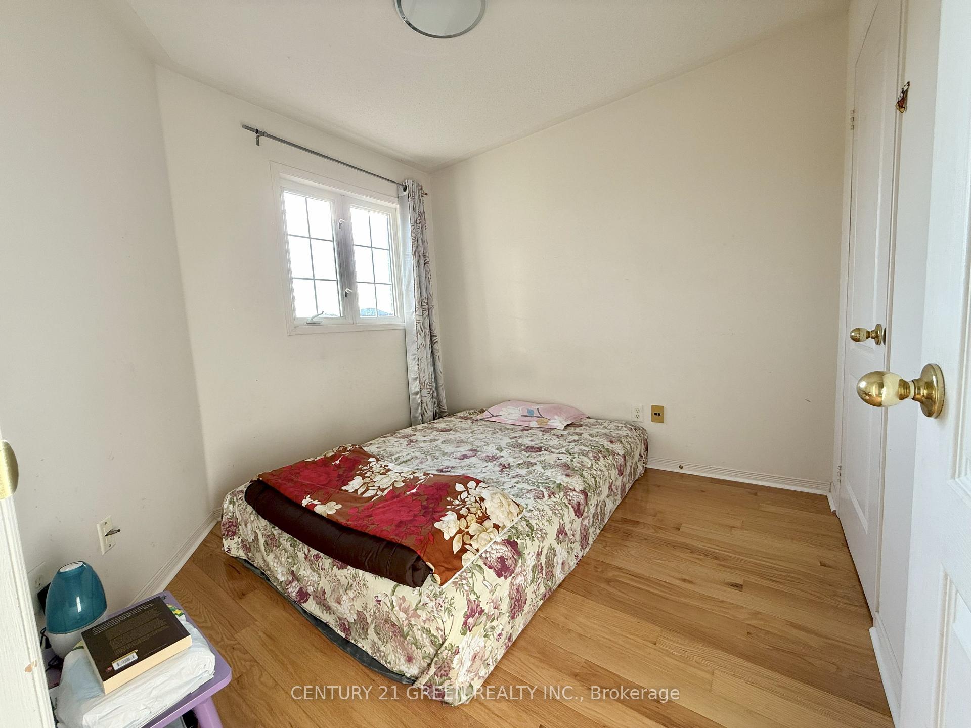 Photo 26 of 15 Arabia Gate, Brampton, Sandringham-Wellington — HOMEH