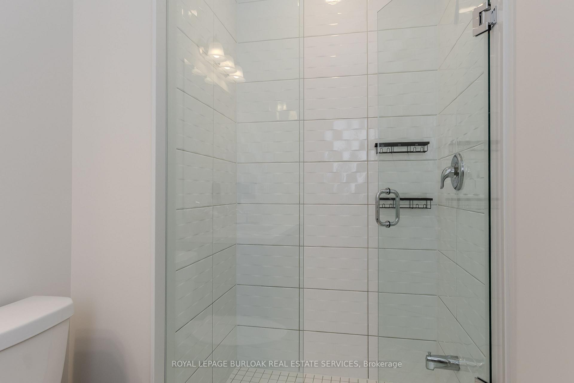 Photo 24 of 1397 Almonte Drive, Burlington, Tyandaga — HOMEH