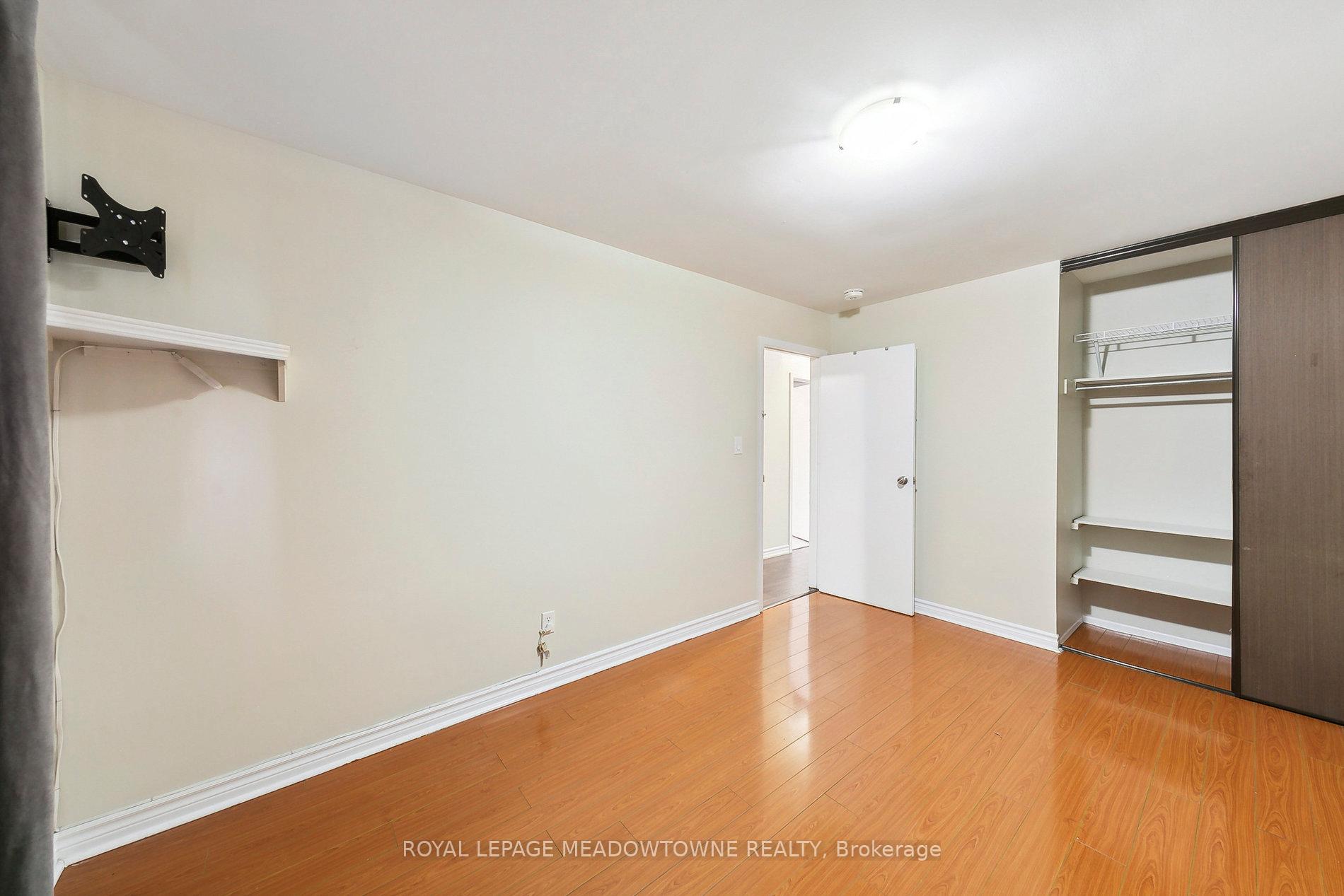Photo 8 of Unit Upper, 11 Juniper Crescent, Brampton, Northgate — HOMEH