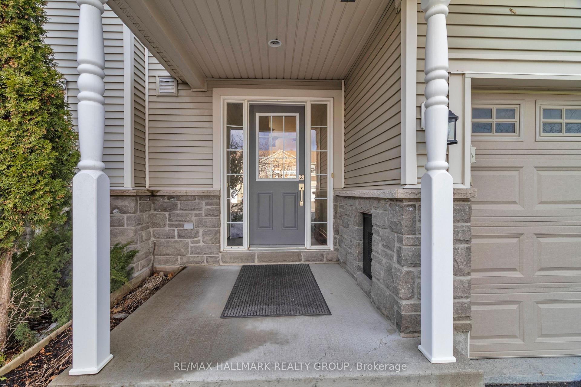 Photo 4 of 2650 Half Moon Bay Road, Ottawa, Barrhaven - Stonebridge — HOMEH