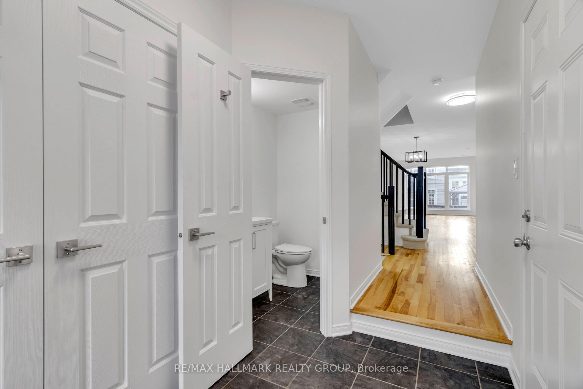 Photo 7 of 2650 Half Moon Bay Road, Ottawa, Barrhaven - Stonebridge — HOMEH