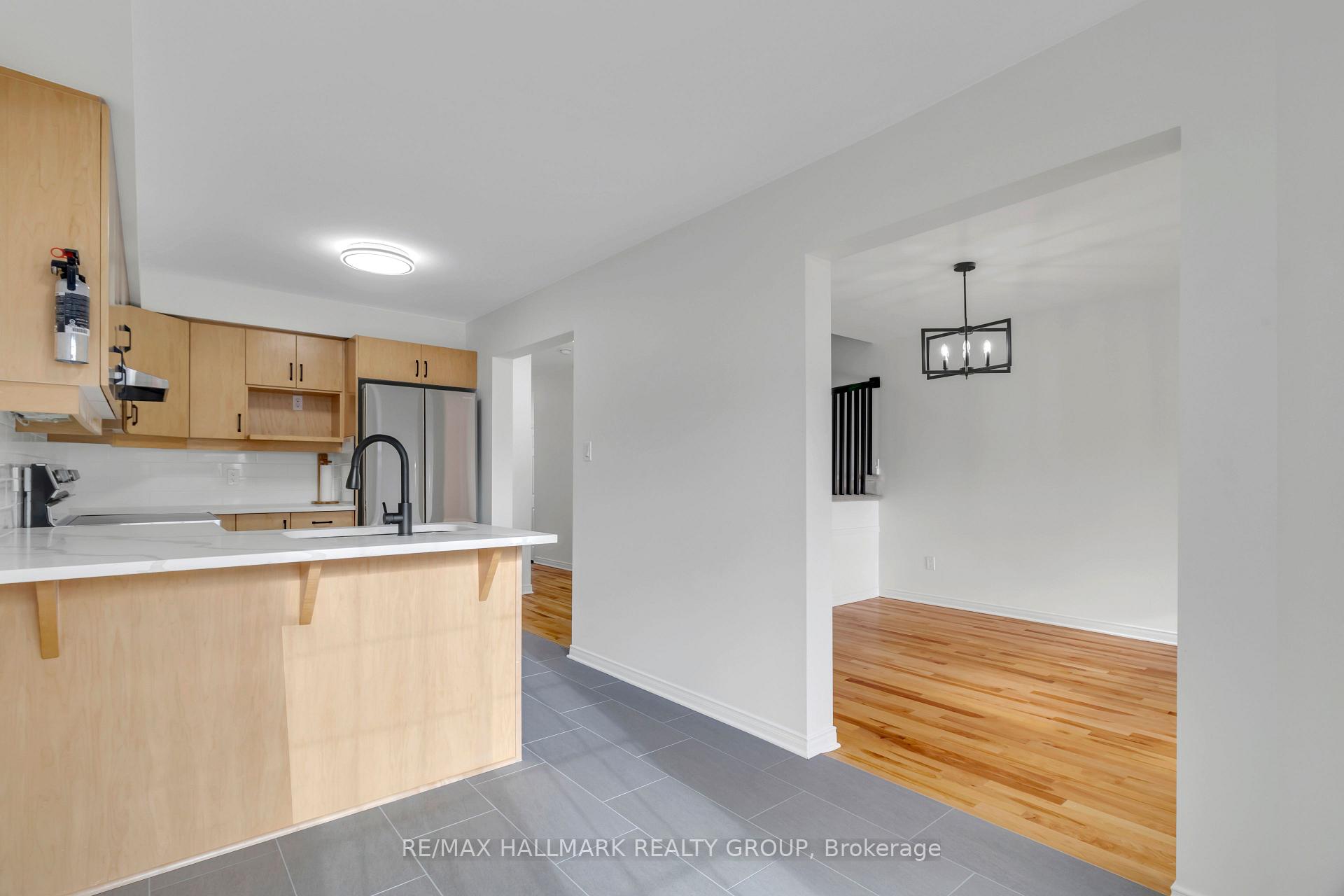 Photo 10 of 2650 Half Moon Bay Road, Ottawa, Barrhaven - Stonebridge — HOMEH