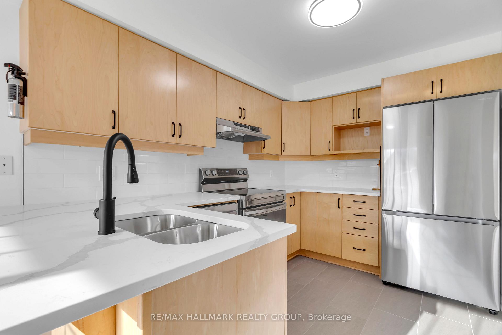 Photo 12 of 2650 Half Moon Bay Road, Ottawa, Barrhaven - Stonebridge — HOMEH
