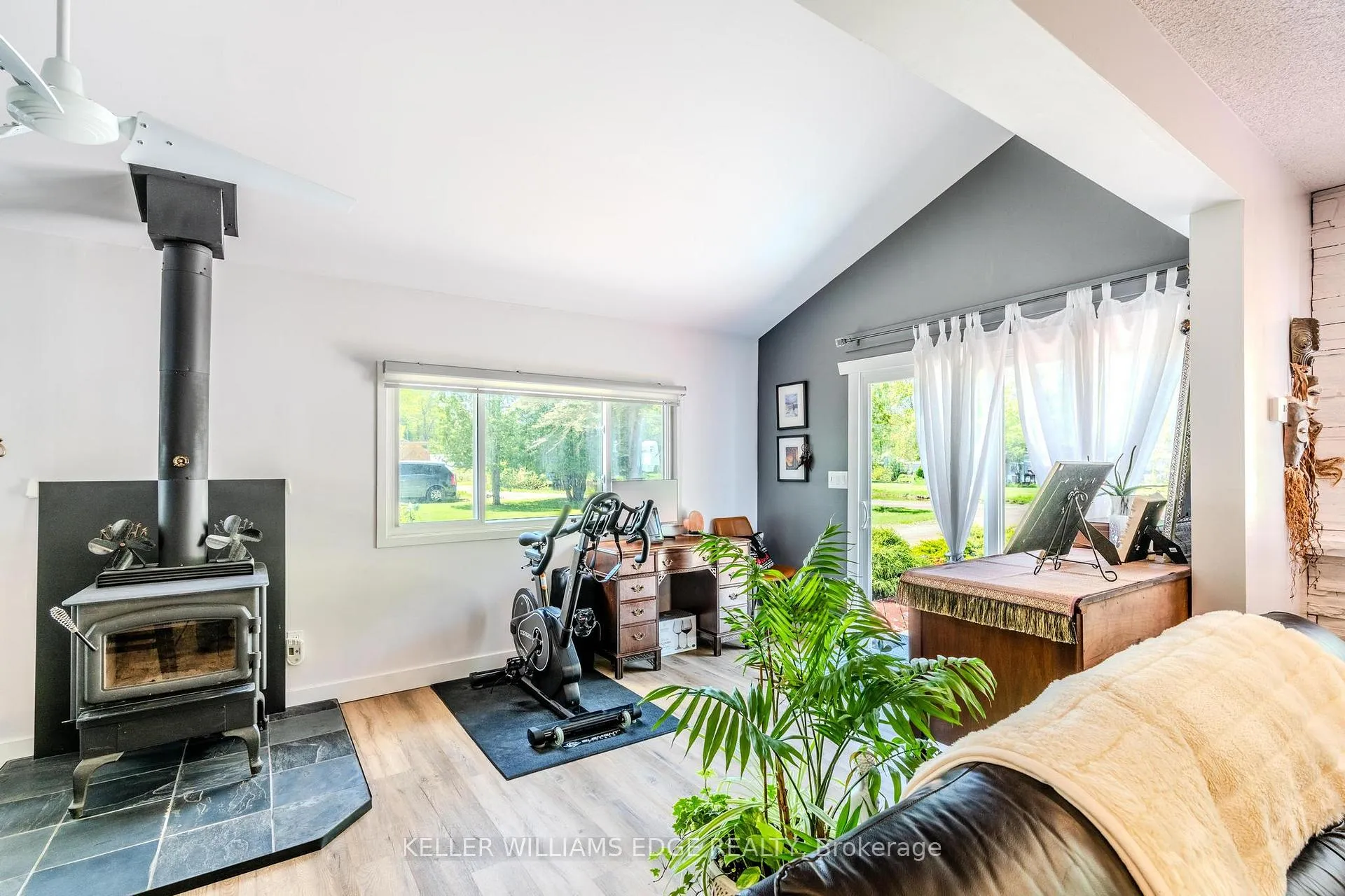 Photo 9 of Unit 705, 57 12th Concession Road E, Hamilton, Rural Flamborough — HOMEH