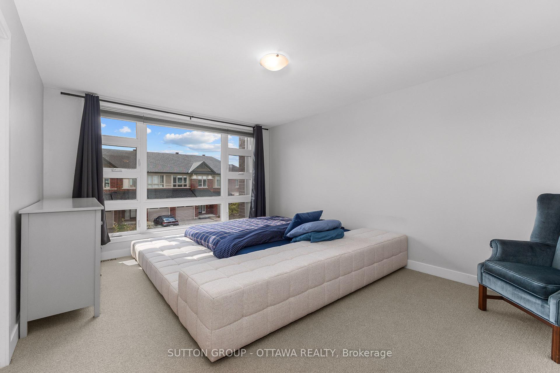 Photo 16 of 536 Rowers Way, Ottawa, Riverside South/Gloucester Glen — HOMEH