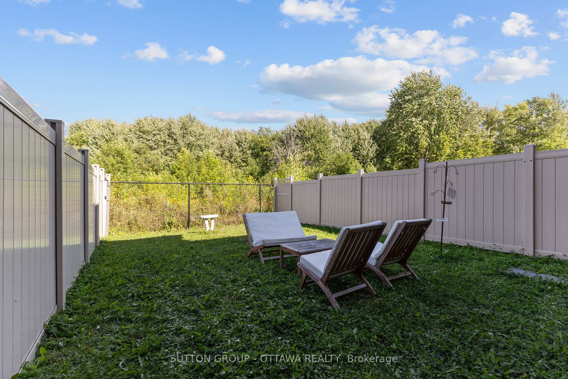 Photo 34 of 536 Rowers Way, Ottawa, Riverside South/Gloucester Glen — HOMEH