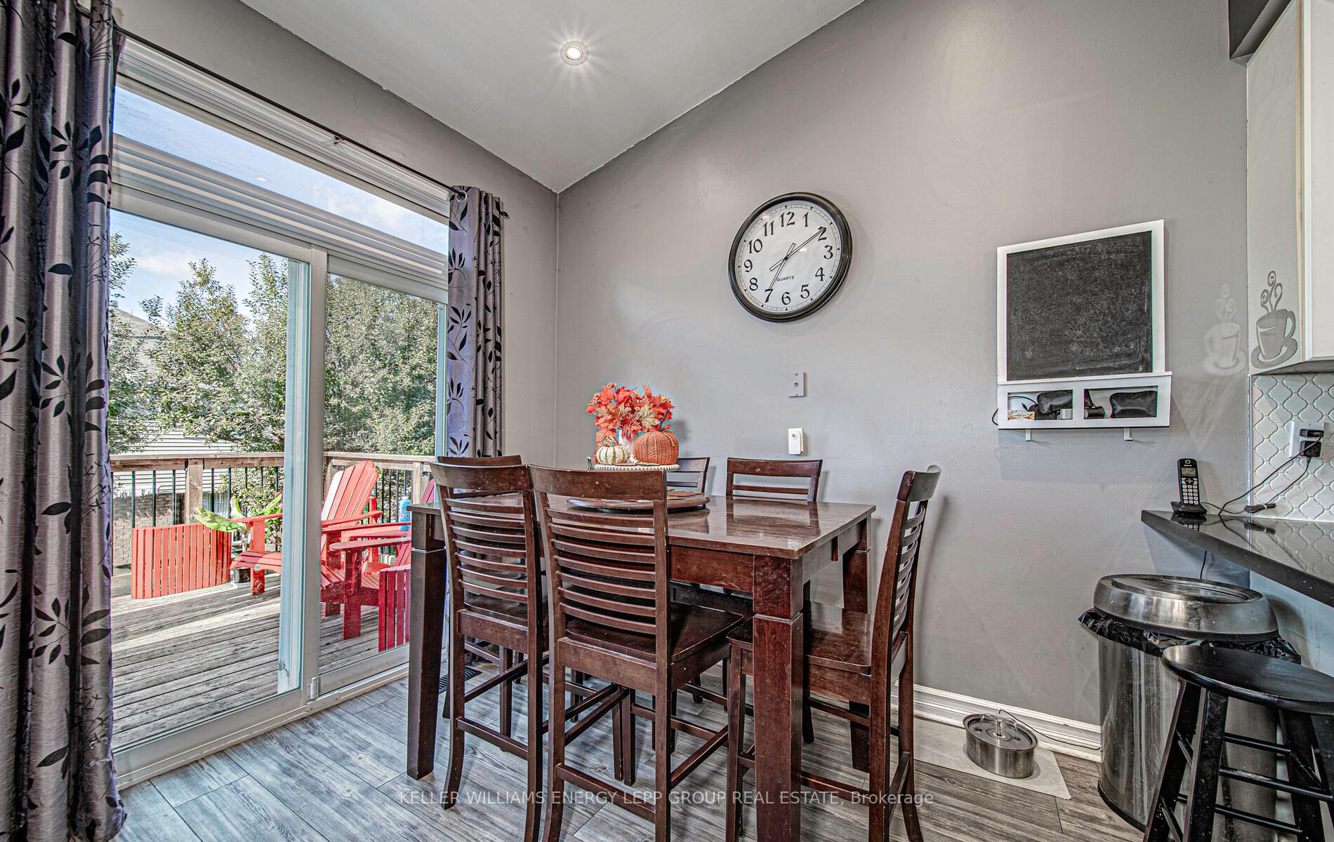 Photo 13 of 1168 Springbank Drive, Oshawa, Pinecrest — HOMEH