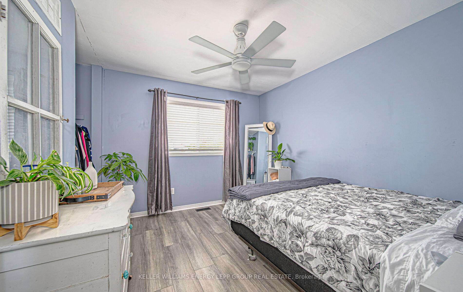 Photo 16 of 1168 Springbank Drive, Oshawa, Pinecrest — HOMEH