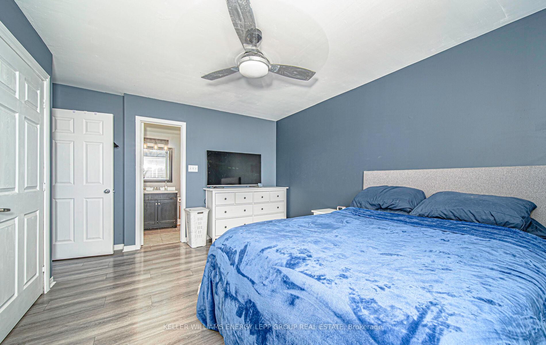 Photo 19 of 1168 Springbank Drive, Oshawa, Pinecrest — HOMEH