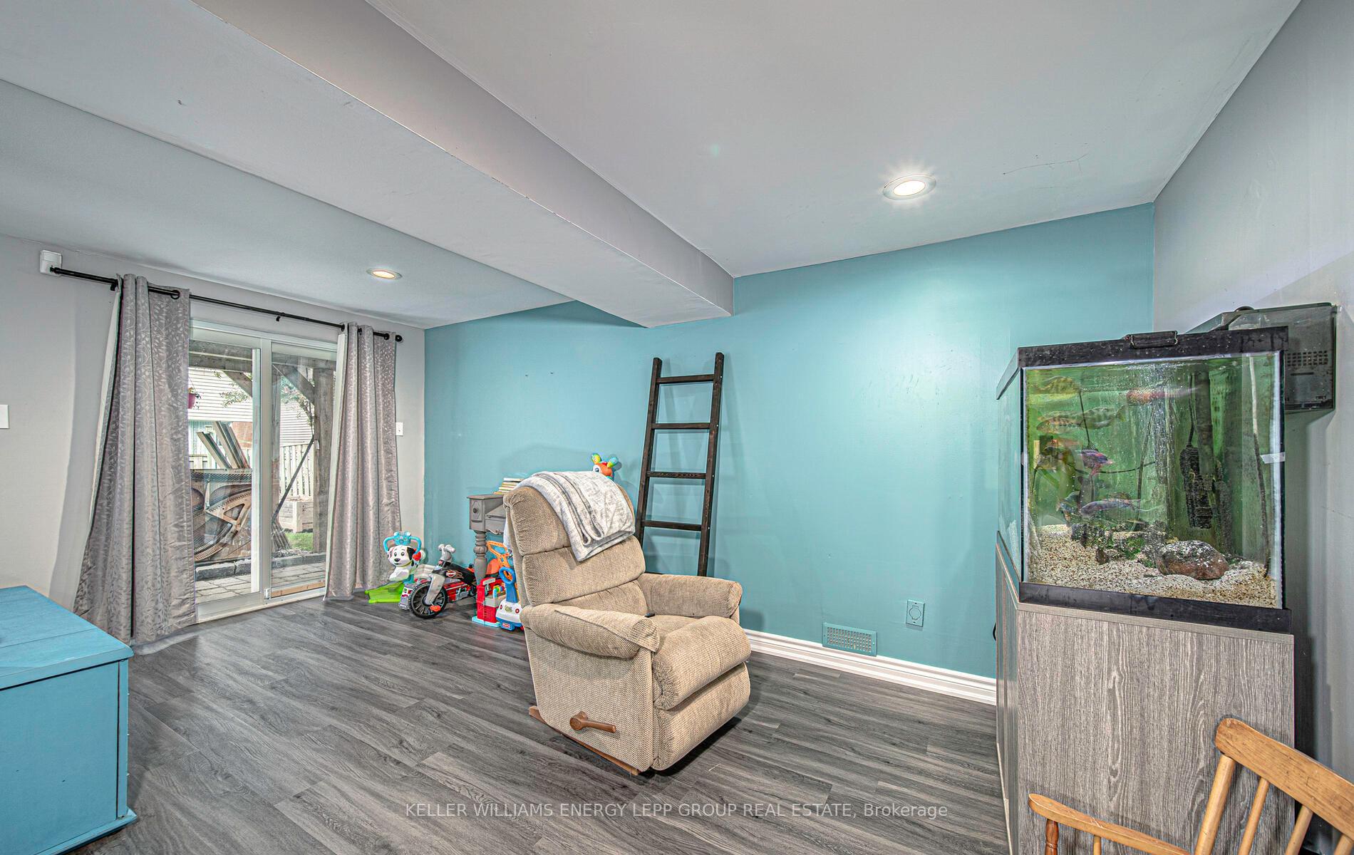 Photo 30 of 1168 Springbank Drive, Oshawa, Pinecrest — HOMEH