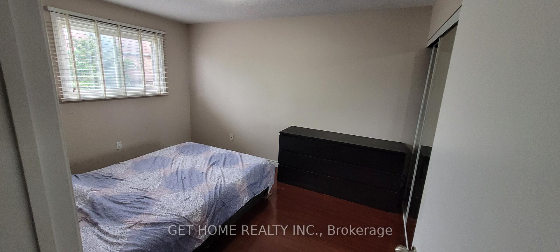 Photo 16 of 54 Dobson Drive, Ajax, Central — HOMEH