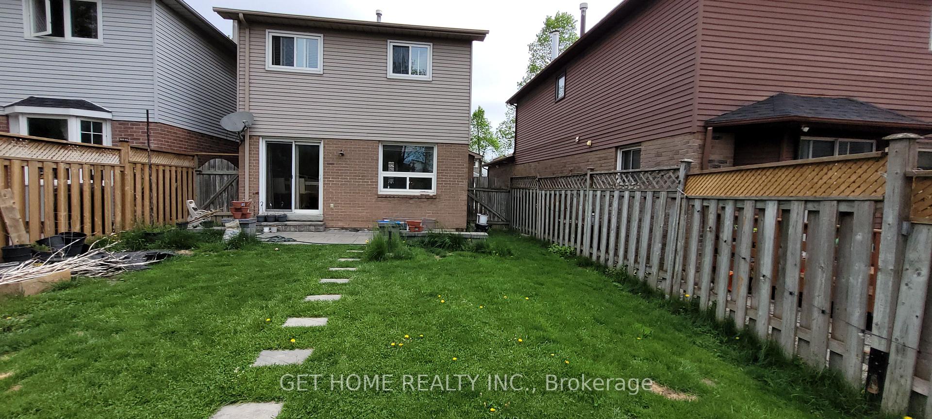 Photo 18 of 54 Dobson Drive, Ajax, Central — HOMEH
