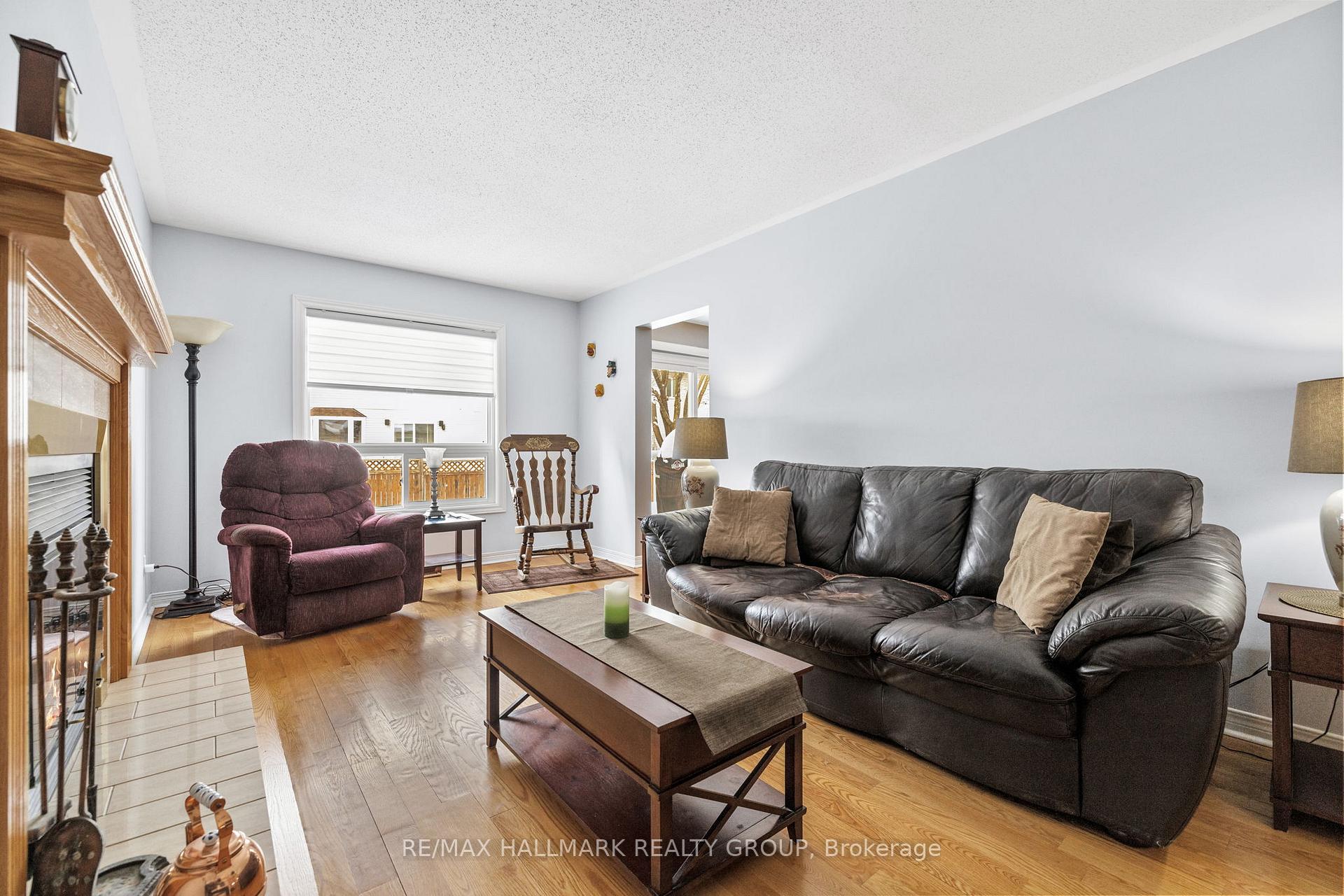 Photo 10 of 9 Merner Avenue, Ottawa, Barrhaven - Cedargrove/Fraserdale — HOMEH