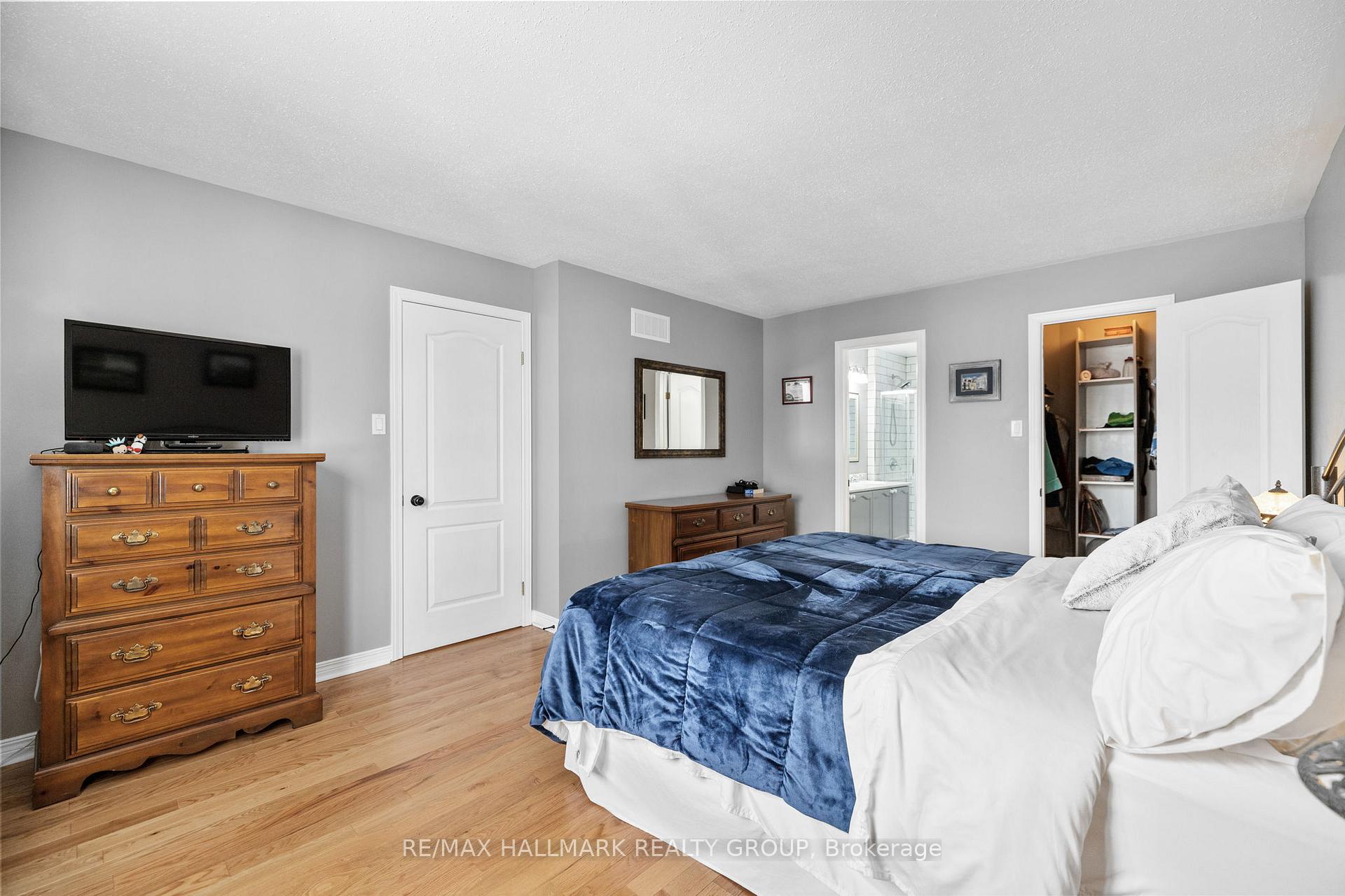 Photo 23 of 9 Merner Avenue, Ottawa, Barrhaven - Cedargrove/Fraserdale — HOMEH