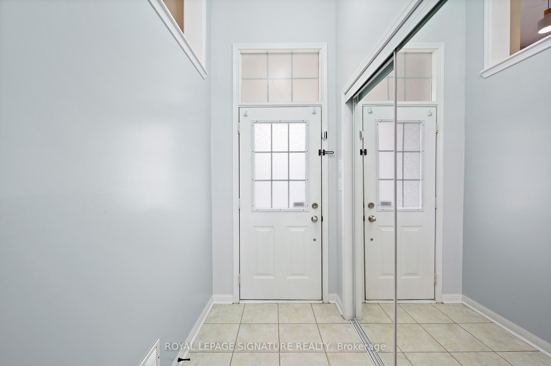 Photo 2 of Unit 39, 271 Richvale Drive S, Brampton, Heart Lake East — HOMEH