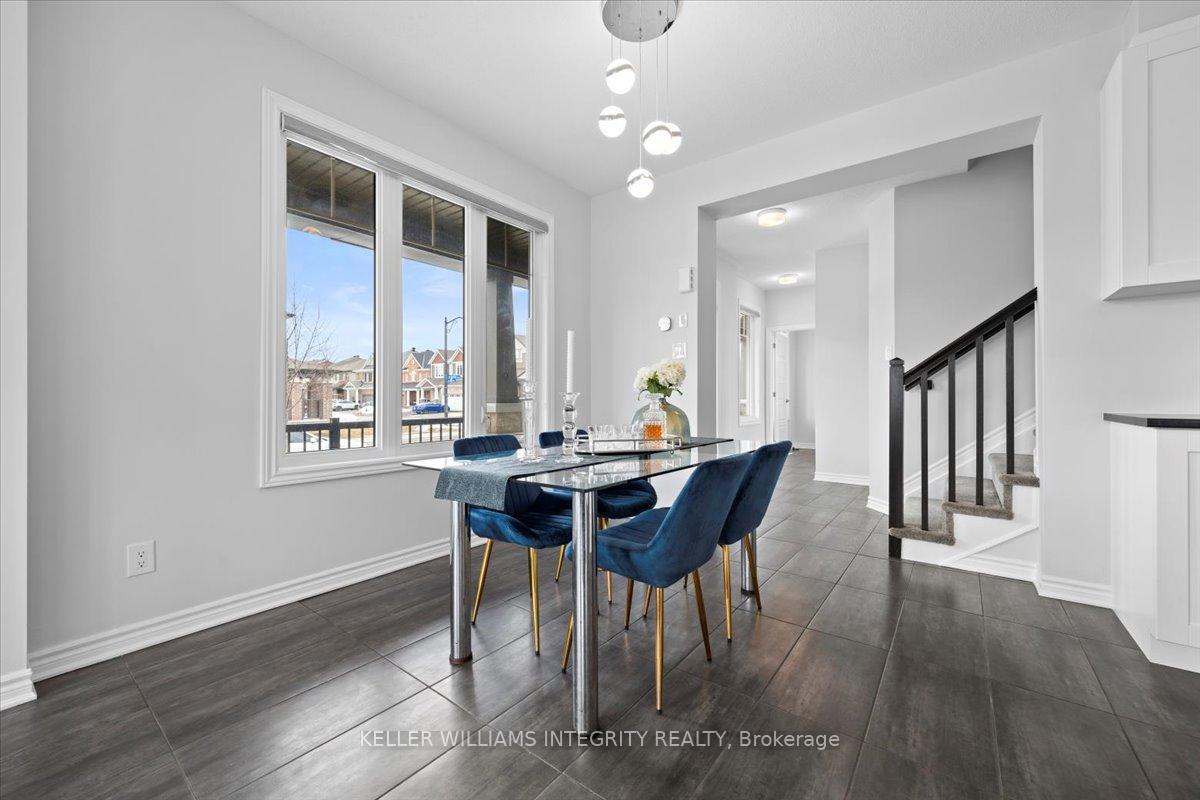 Photo 8 of 496 Alcor Terrace, Ottawa, Barrhaven - Half Moon Bay — HOMEH