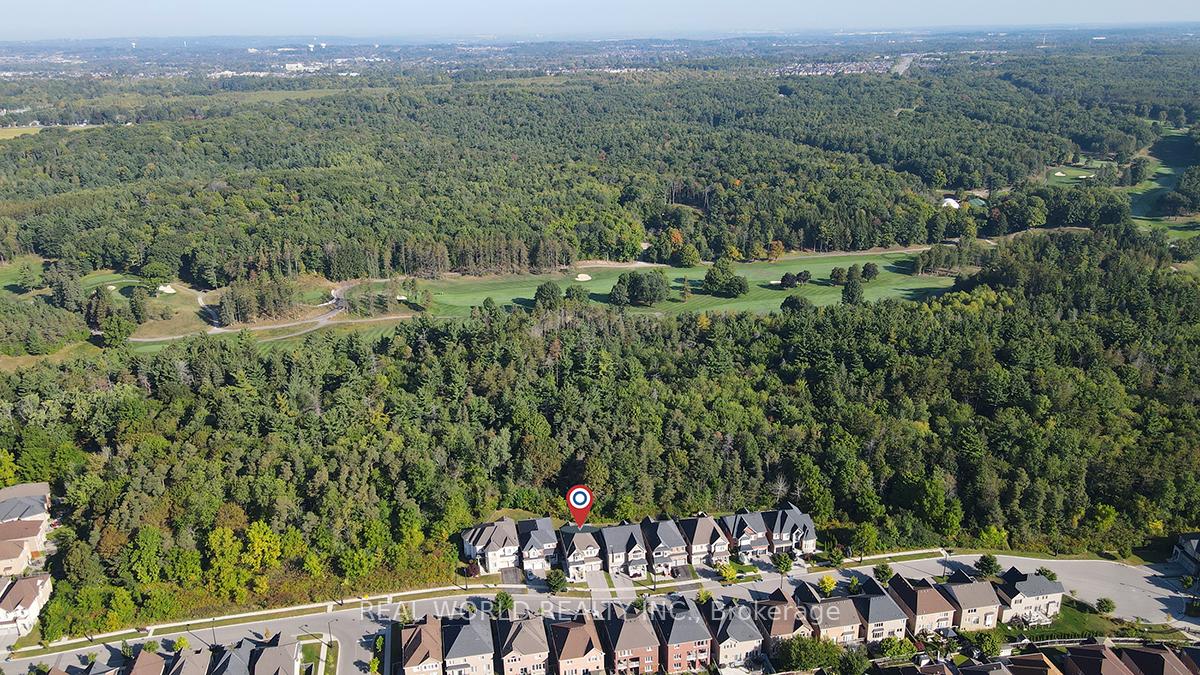 Photo 24 of 142 Riding Mountain Drive, Richmond Hill, Jefferson — HOMEH
