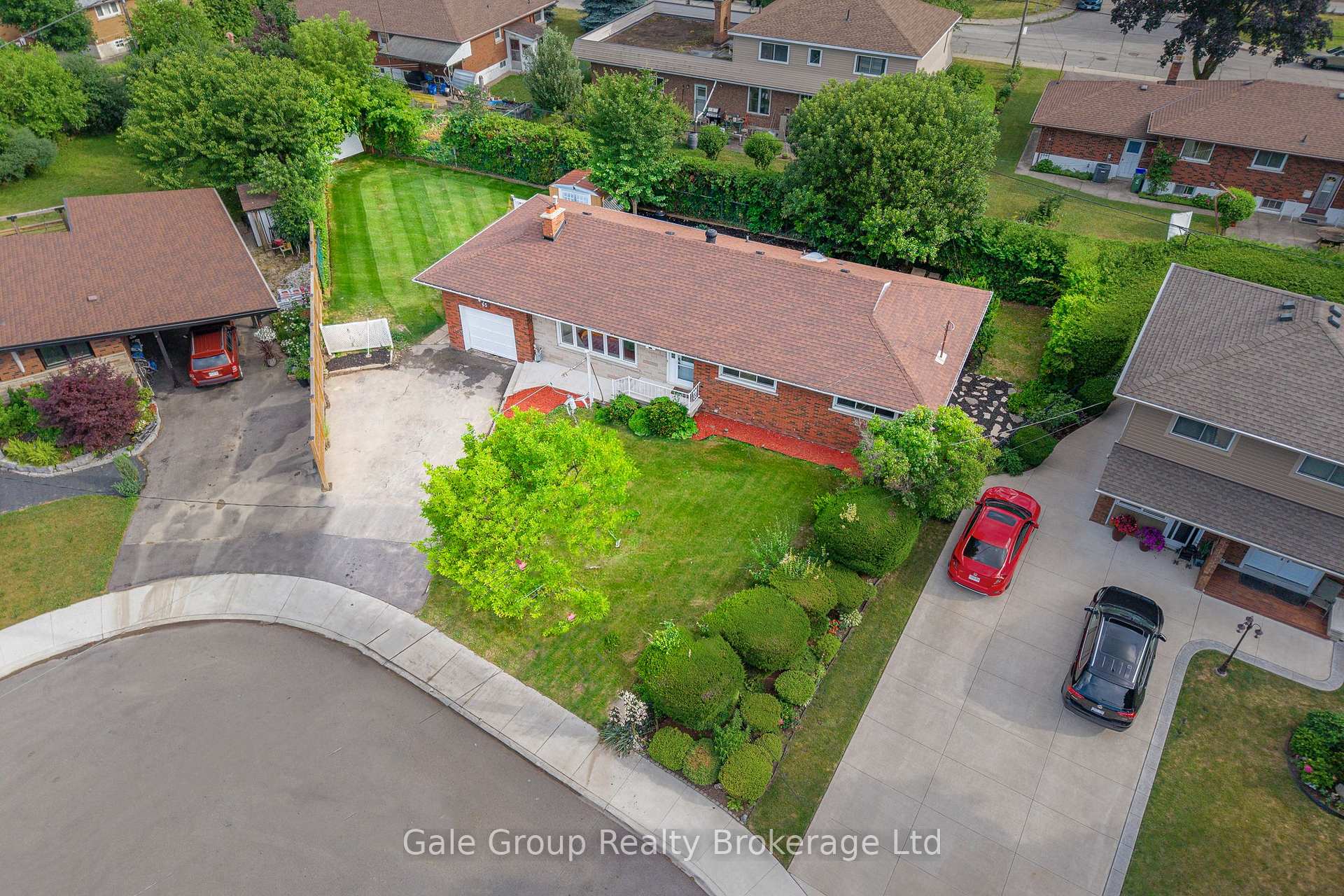 Photo 3 of 15 Kelvin Court, Hamilton, Riverdale — HOMEH