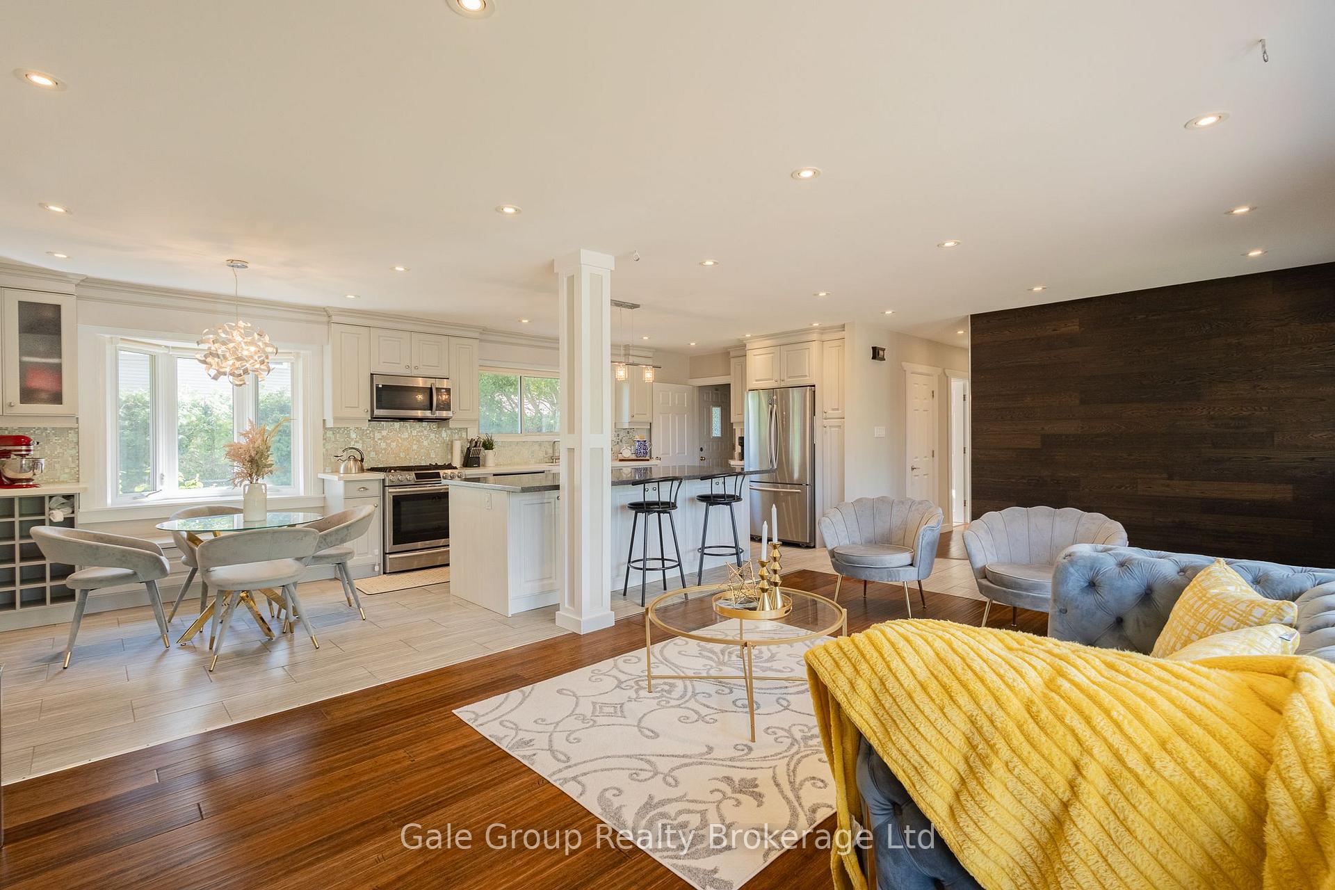 Photo 14 of 15 Kelvin Court, Hamilton, Riverdale — HOMEH