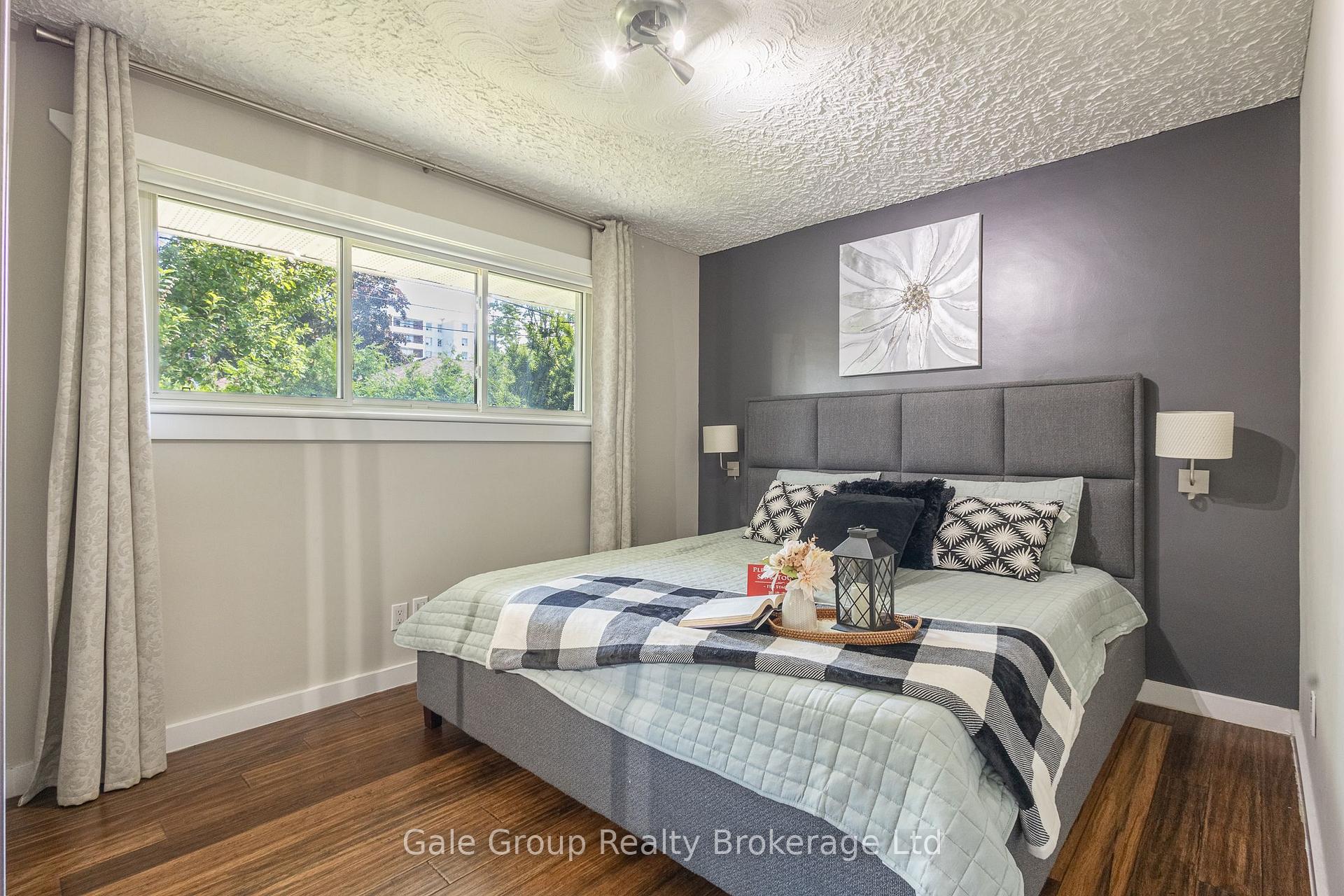 Photo 25 of 15 Kelvin Court, Hamilton, Riverdale — HOMEH