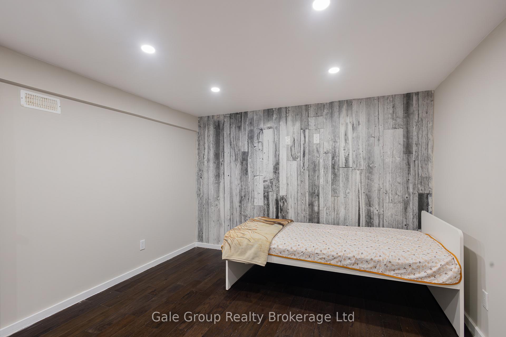 Photo 36 of 15 Kelvin Court, Hamilton, Riverdale — HOMEH