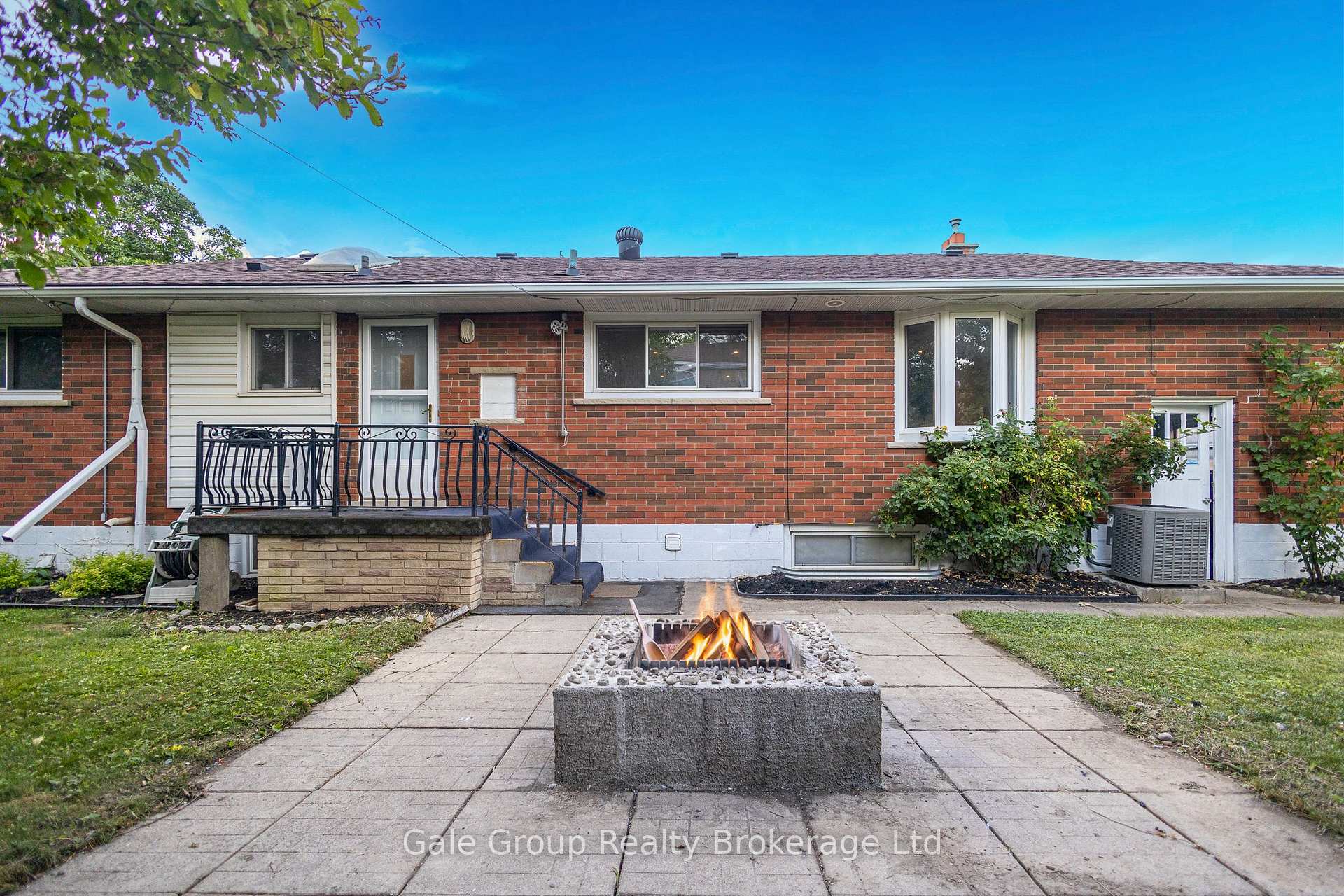 Photo 41 of 15 Kelvin Court, Hamilton, Riverdale — HOMEH