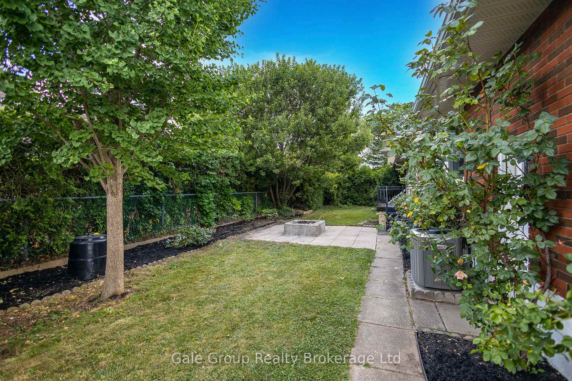 Photo 45 of 15 Kelvin Court, Hamilton, Riverdale — HOMEH