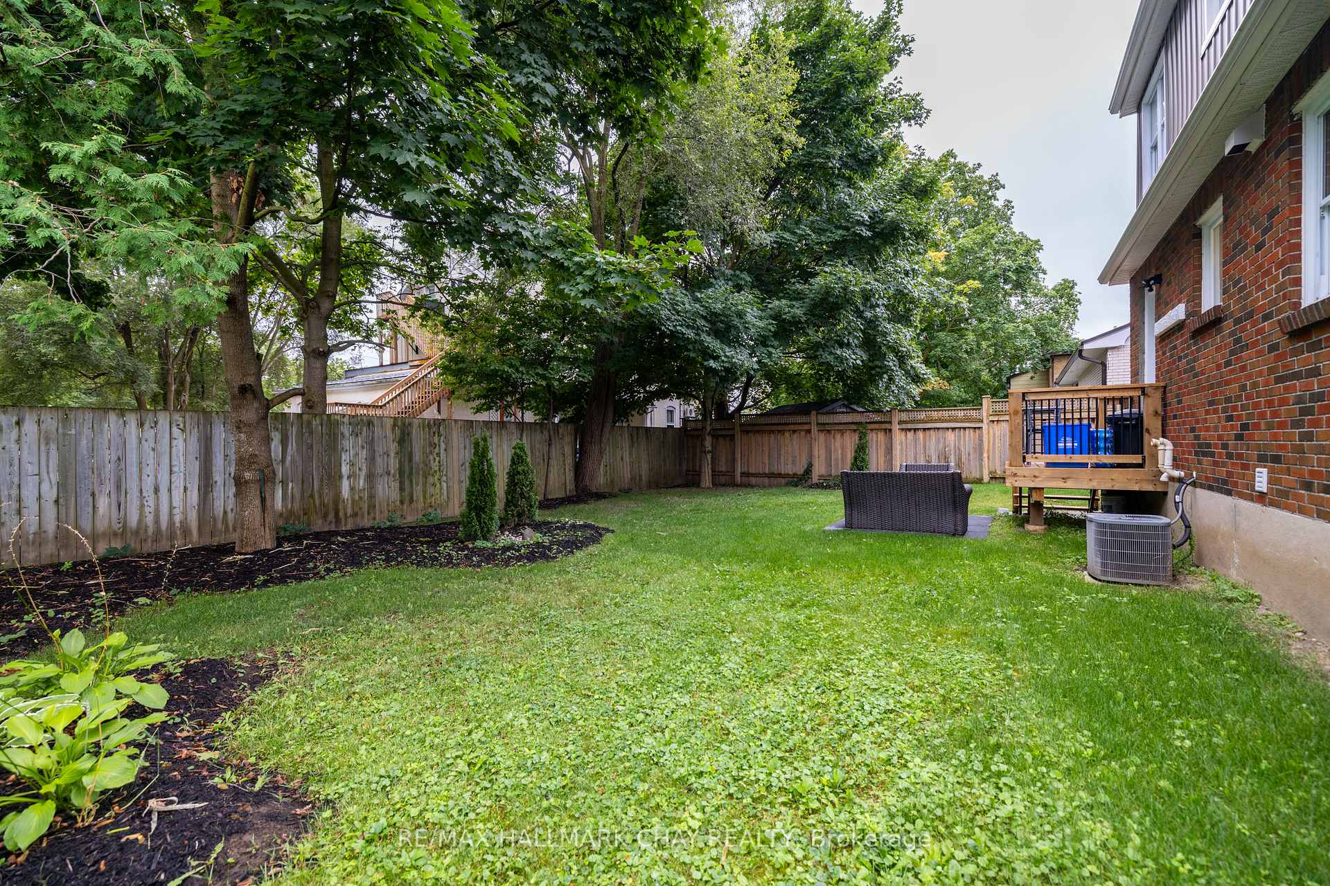 Photo 2 of 9 Gunn Street, Barrie, Wellington — HOMEH