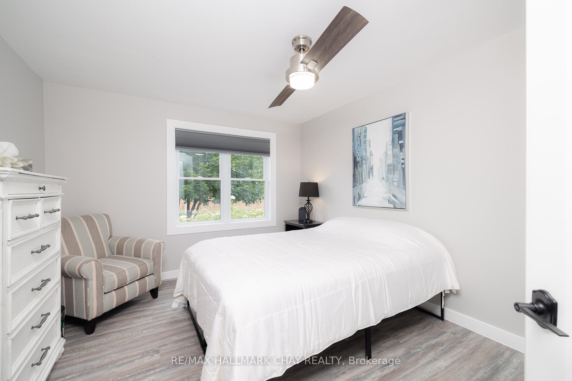 Photo 16 of 9 Gunn Street, Barrie, Wellington — HOMEH