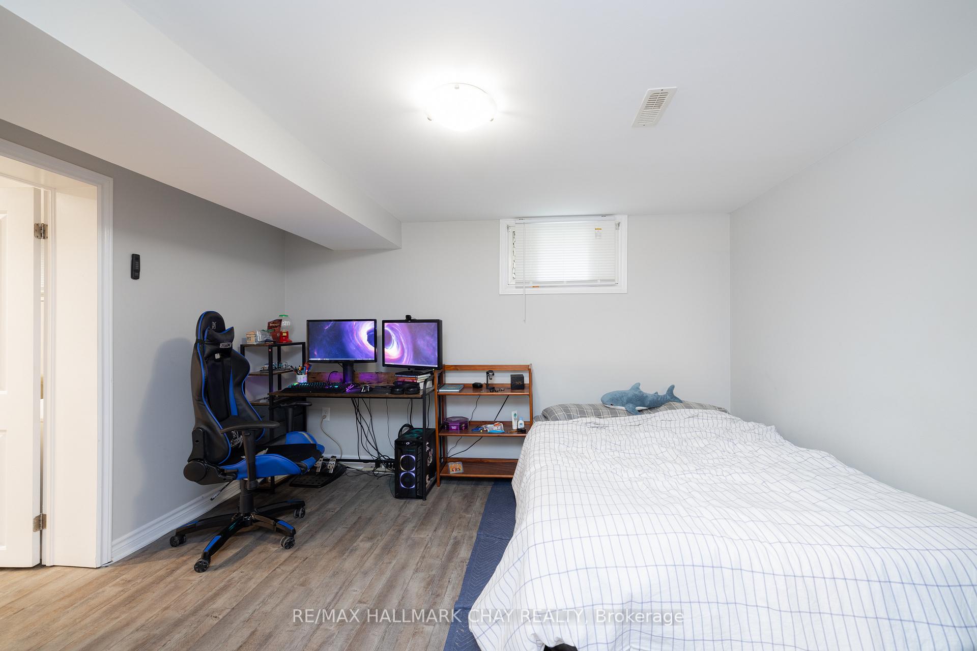 Photo 28 of 9 Gunn Street, Barrie, Wellington — HOMEH