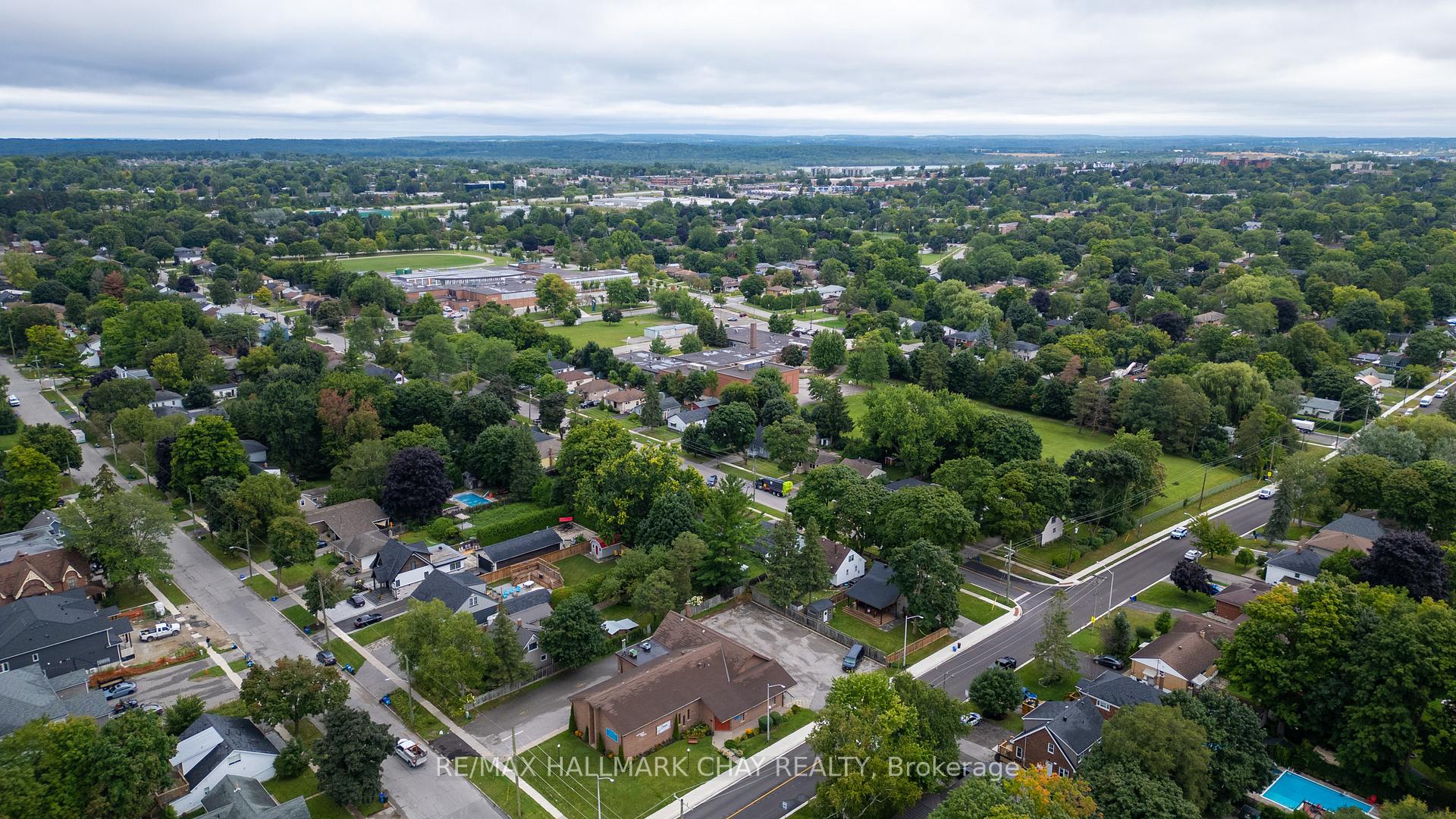 Photo 34 of 9 Gunn Street, Barrie, Wellington — HOMEH