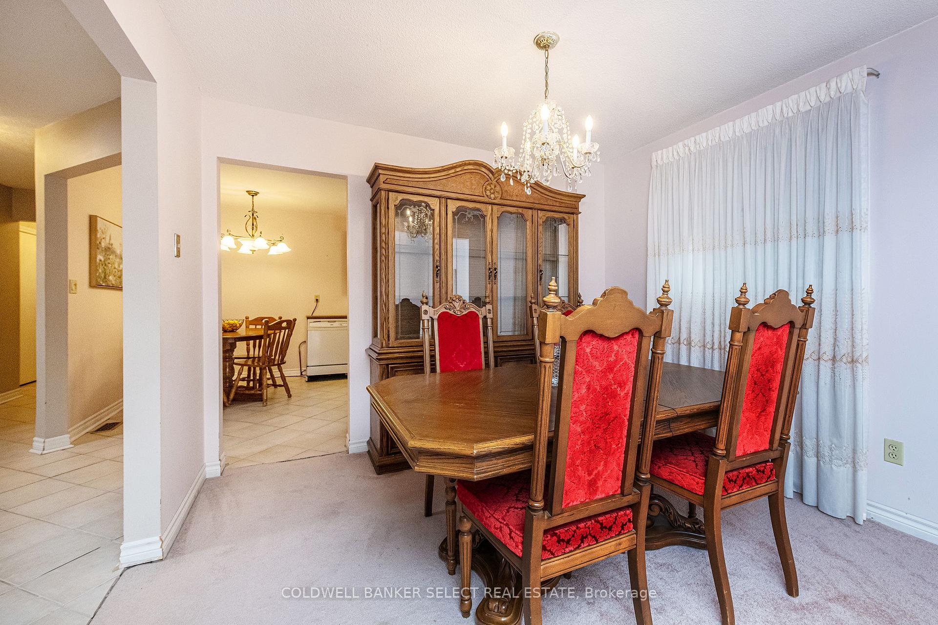 Photo 7 of 43 Morton Way, Brampton, Fletcher's West — HOMEH