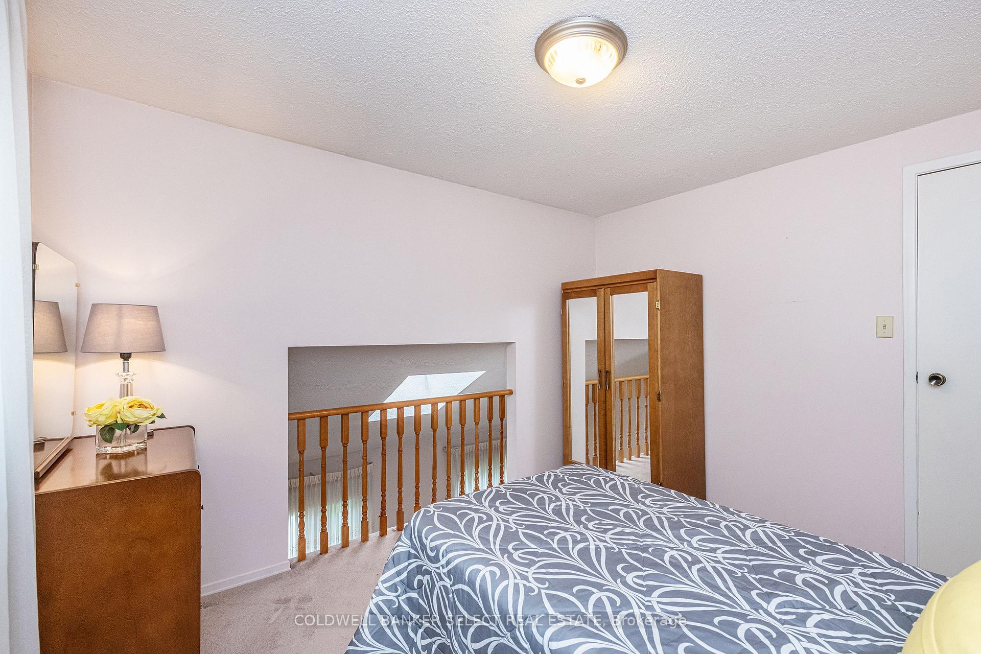Photo 41 of 43 Morton Way, Brampton, Fletcher's West — HOMEH