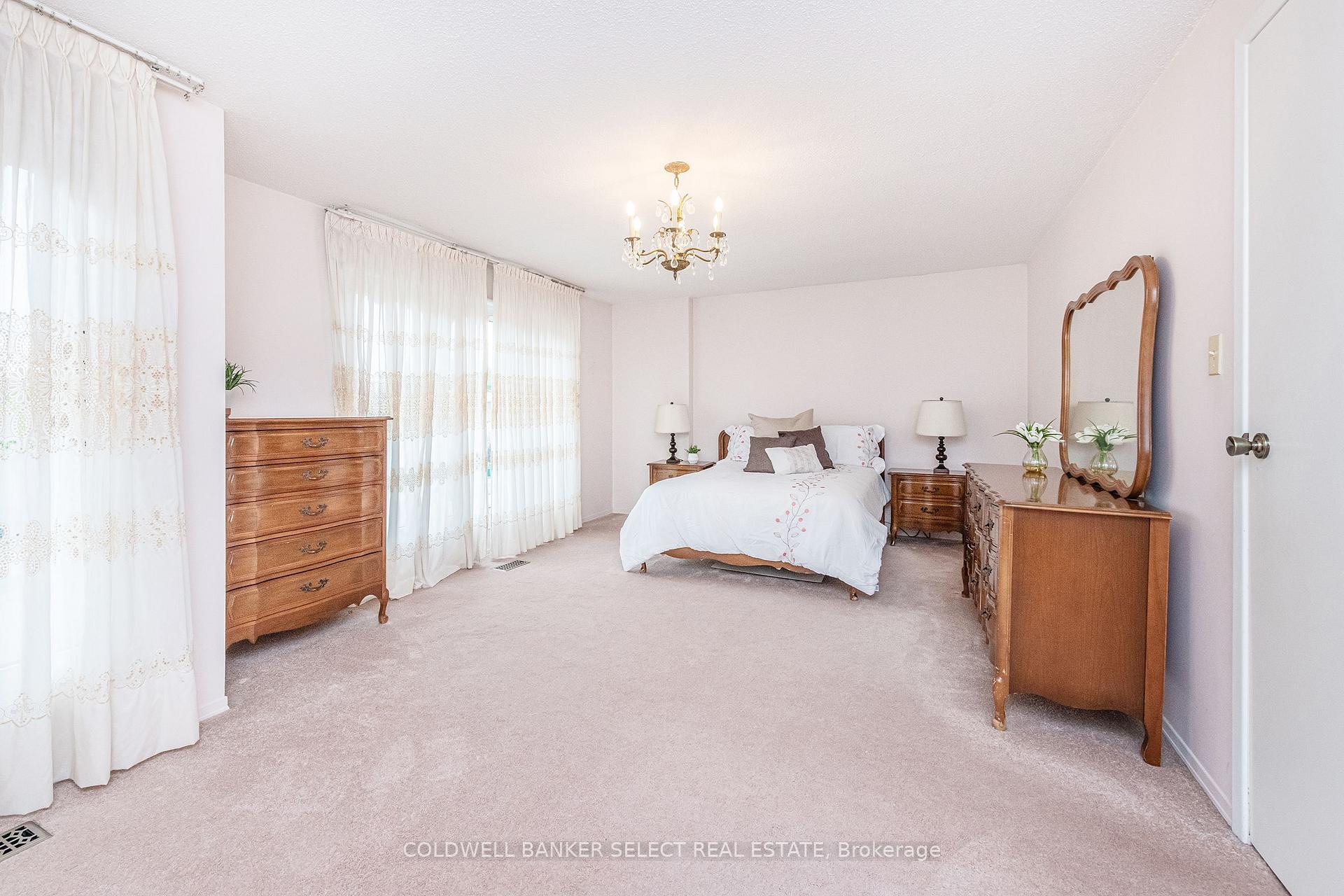 Photo 29 of 43 Morton Way, Brampton, Fletcher's West — HOMEH