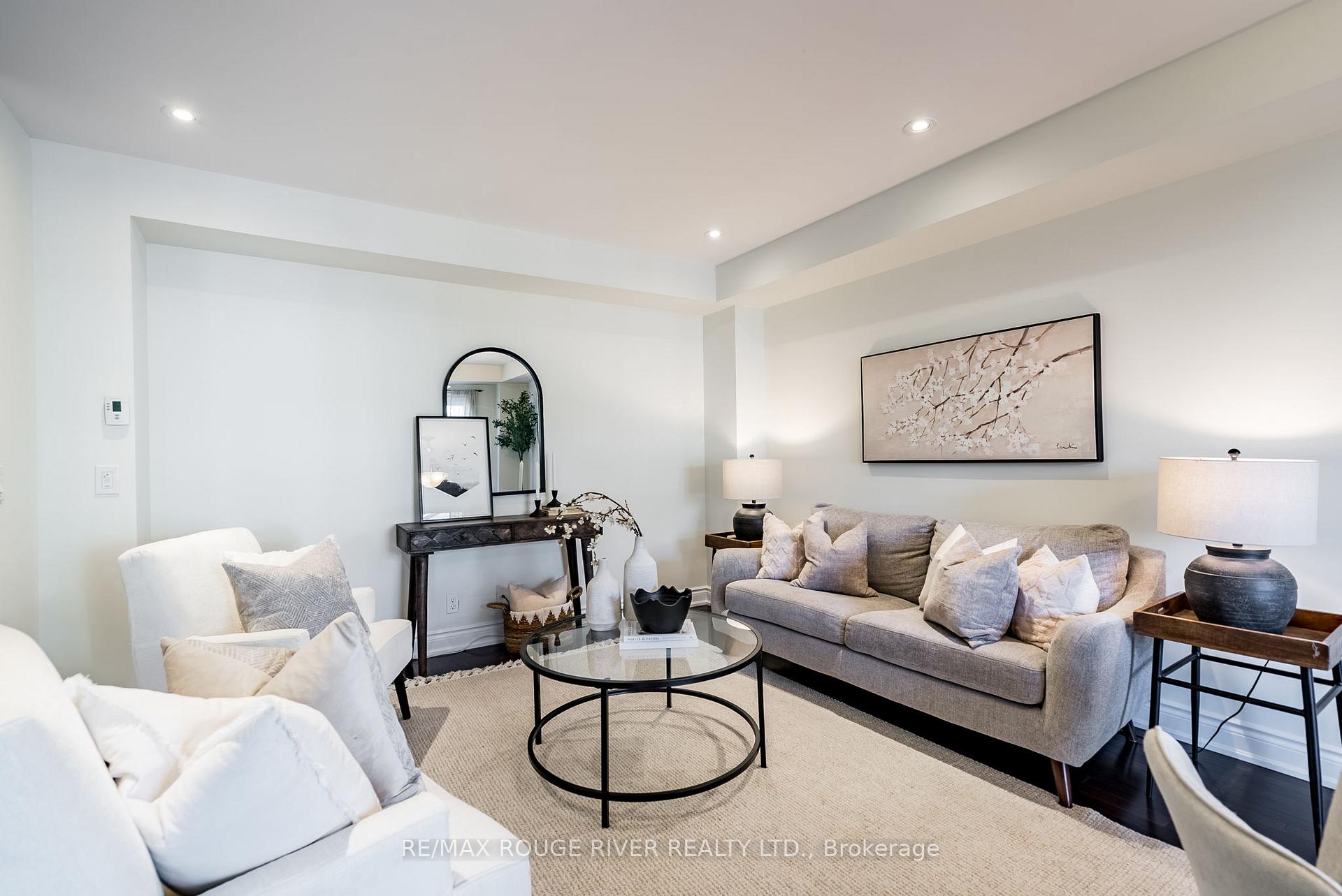 Photo 15 of 20 Nearco Crescent, Oshawa, Windfields — HOMEH