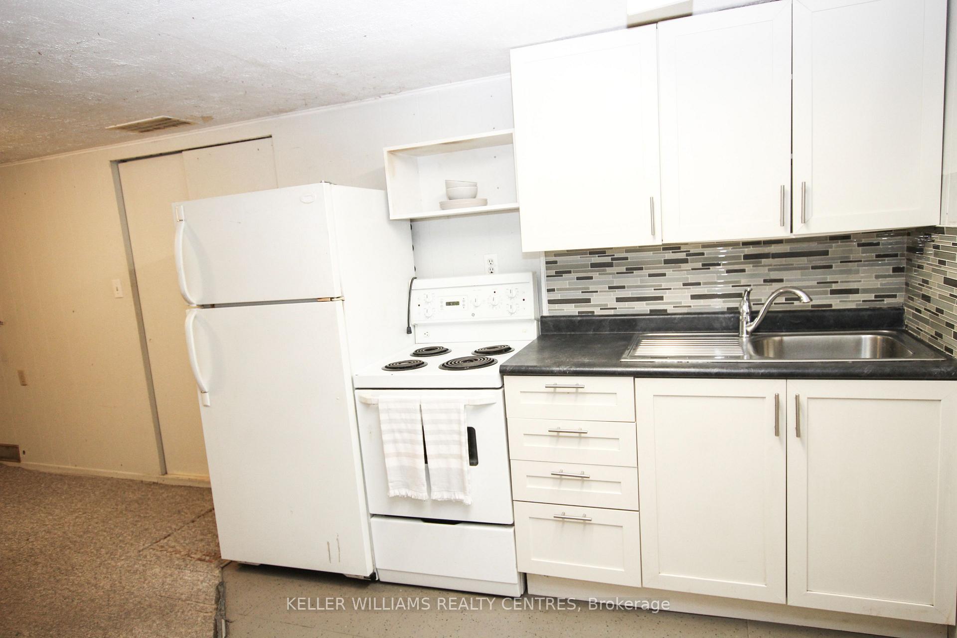 Photo 20 of 224 Axminster Drive, Richmond Hill, Crosby — HOMEH