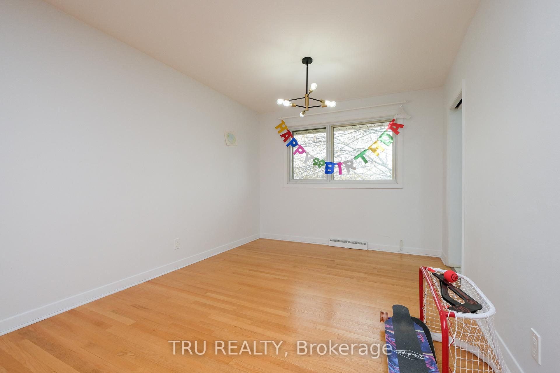 Photo 9 of 1415 Larose Avenue, Ottawa, Carlington — HOMEH